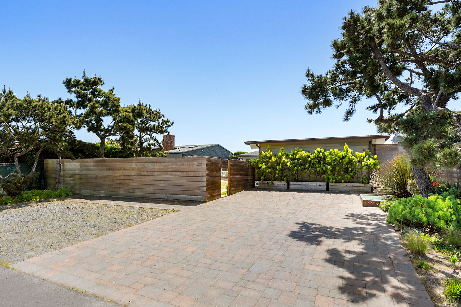 306 Seadrift Road | Photo 40