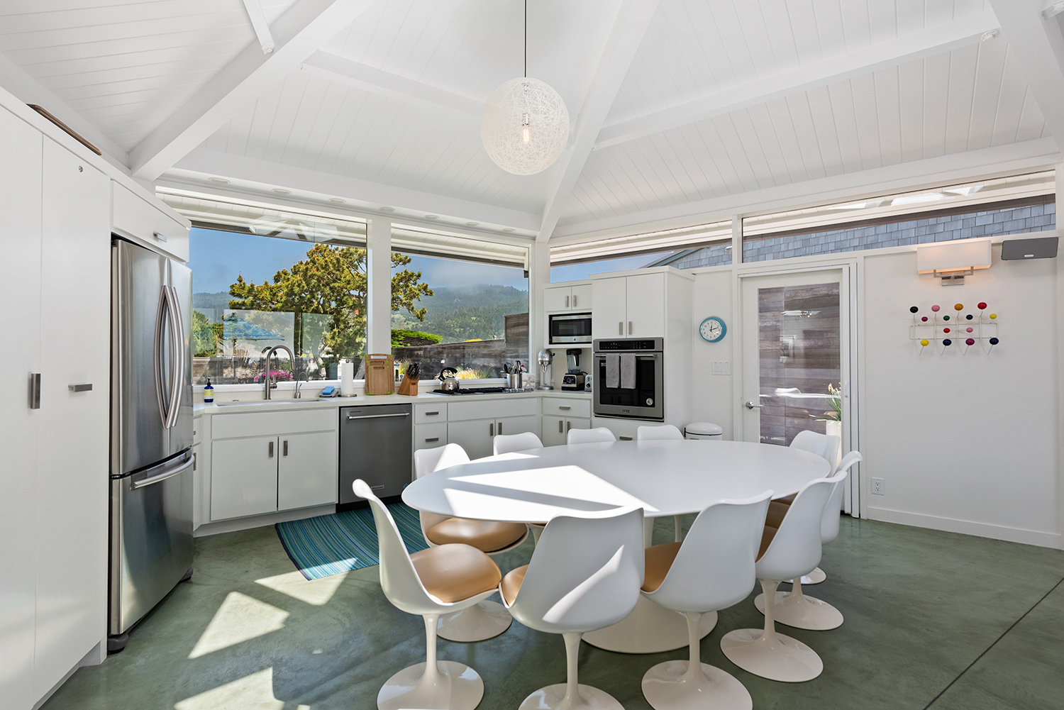 306 Seadrift Road | Photo 9