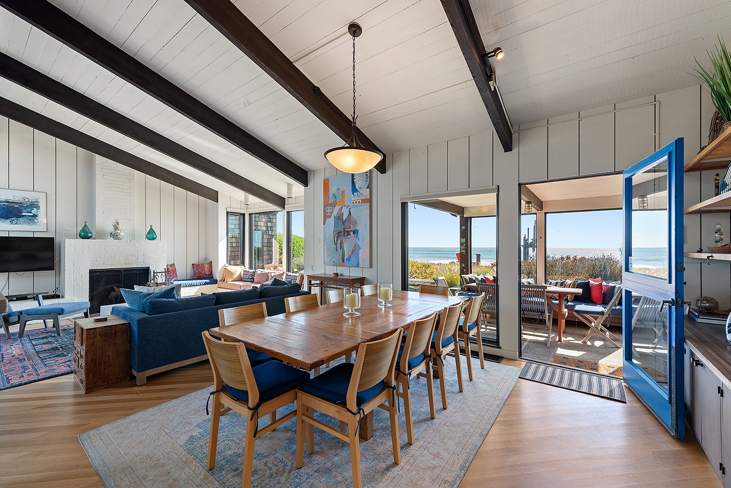 322 Seadrift Road | Photo 7