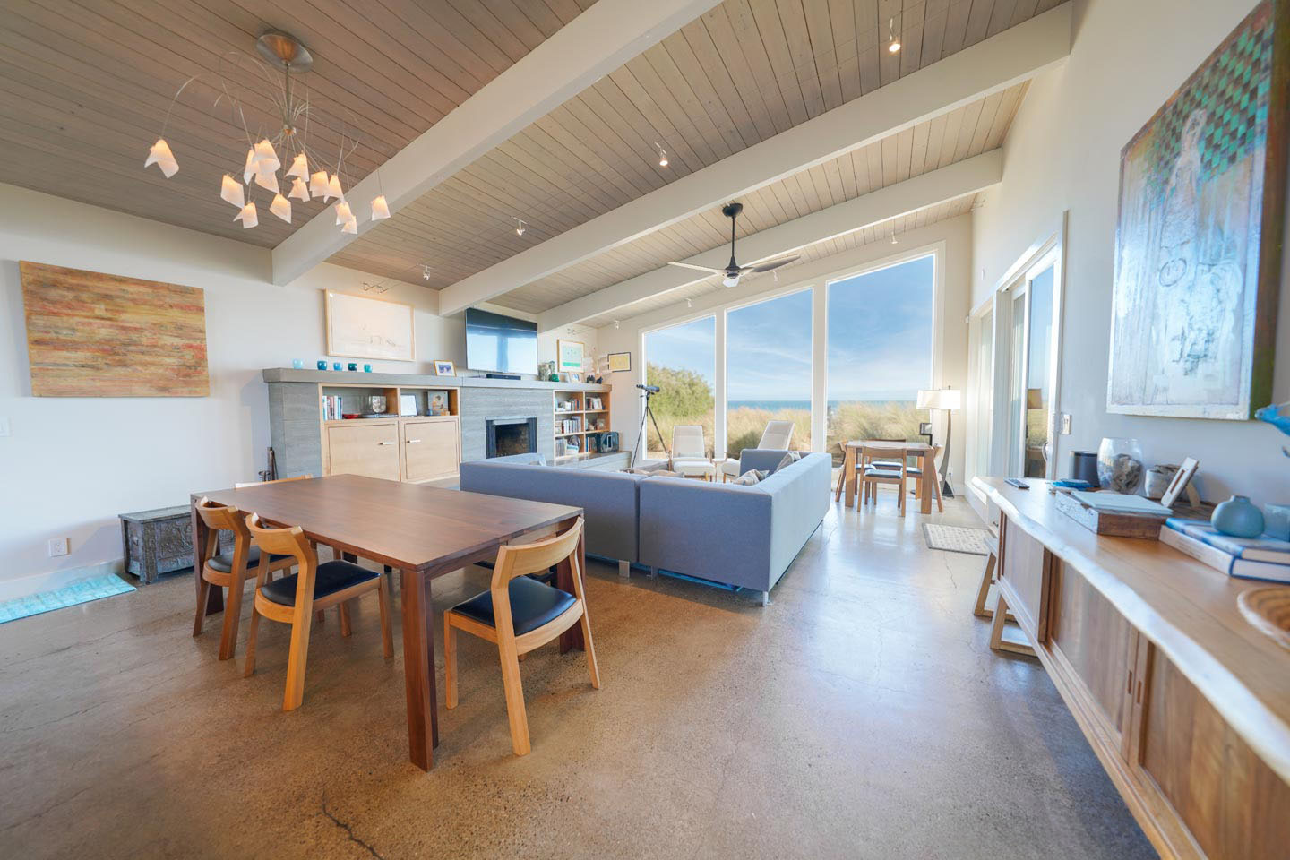 324 Seadrift Road | Photo 9