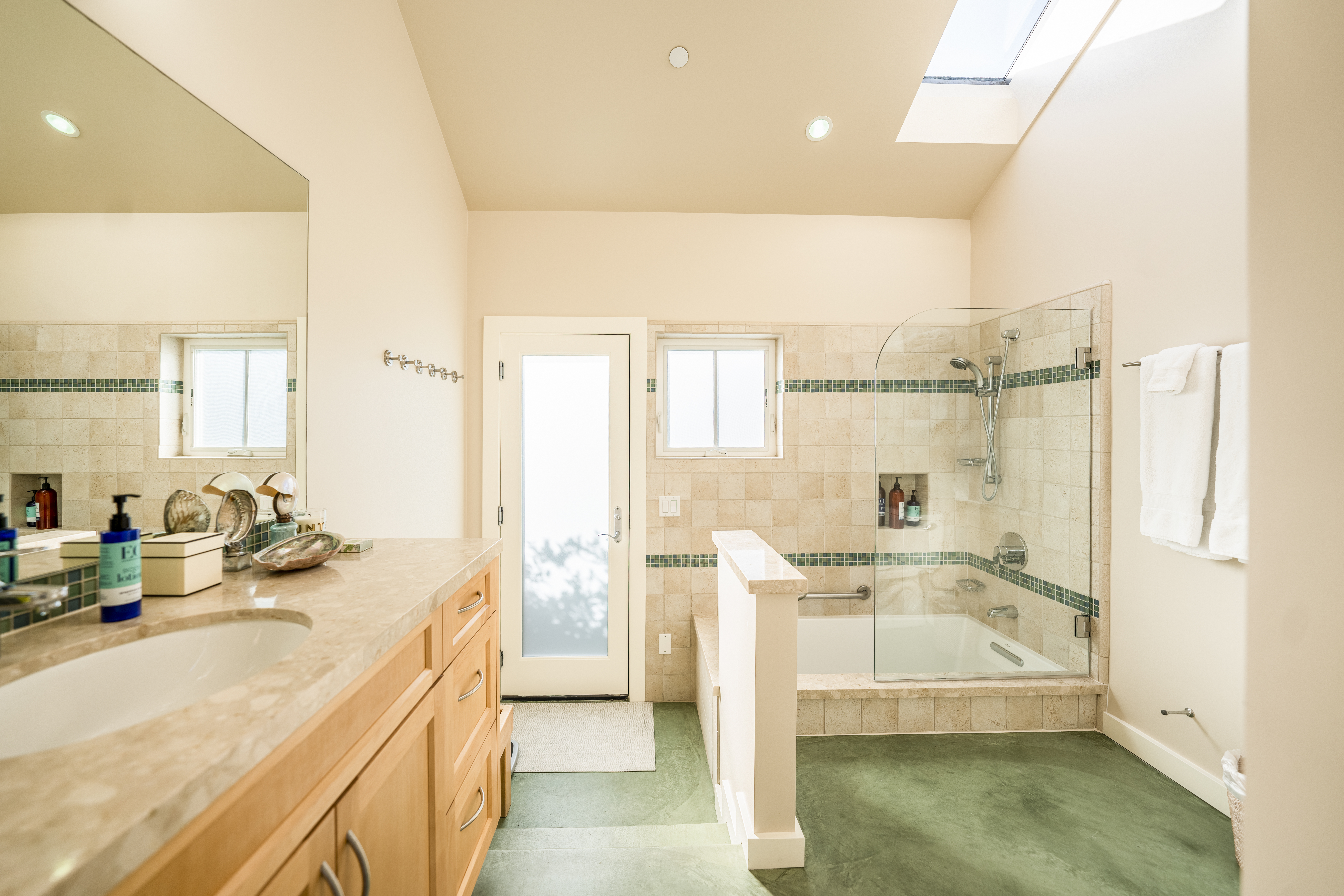 145 Seadrift Road | Photo 34