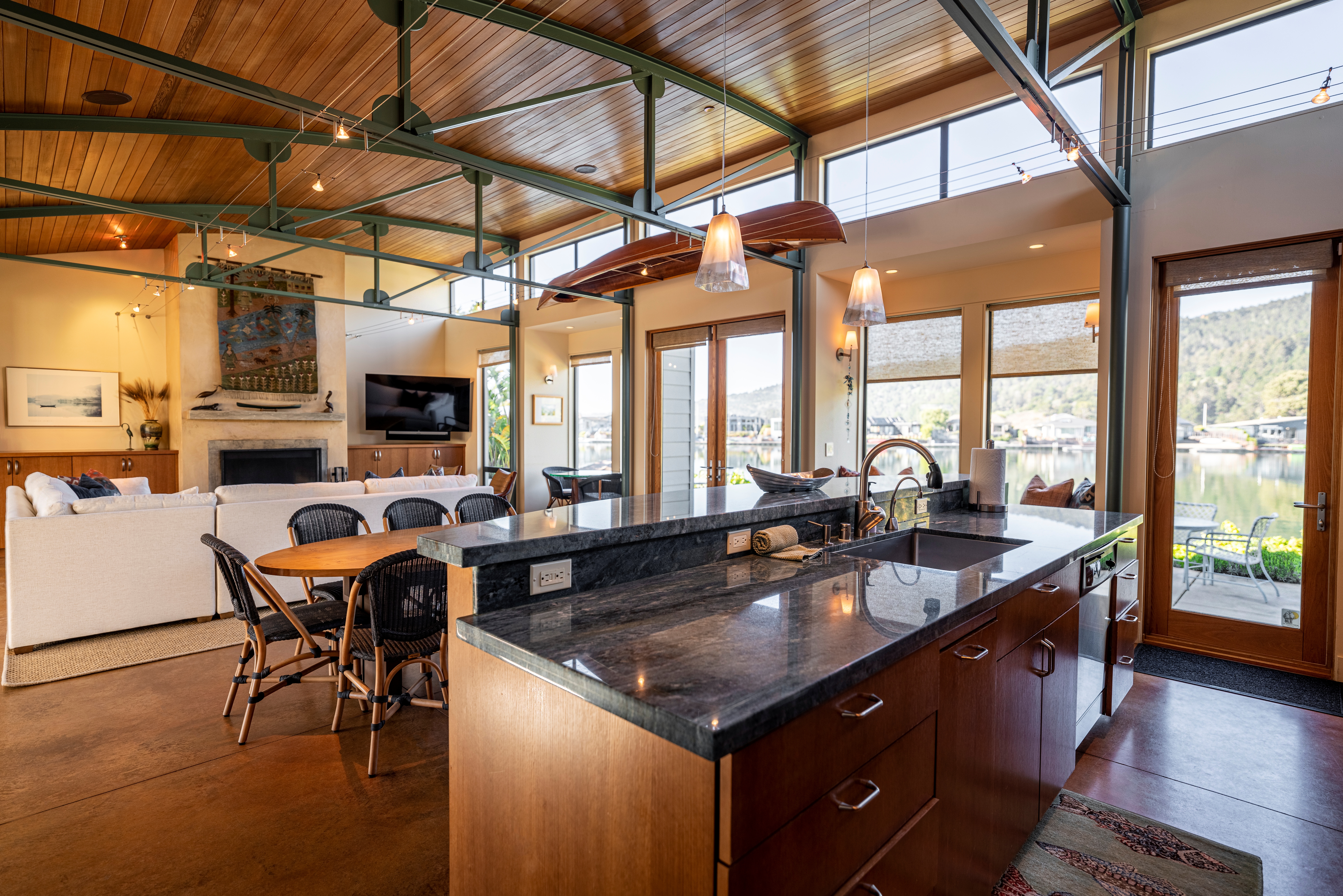 205 Seadrift Road | Photo 10