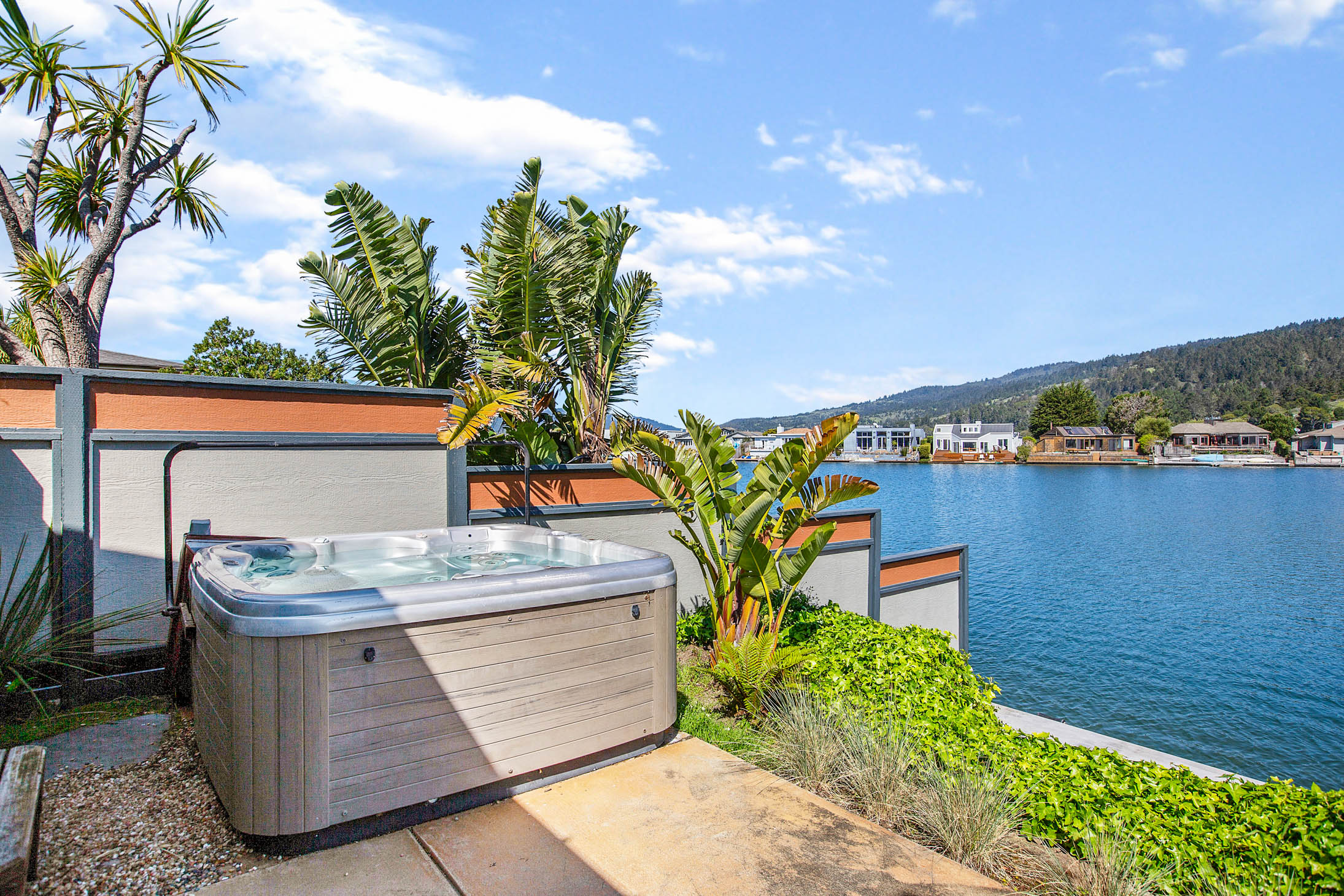 205 Seadrift Road | Photo 38