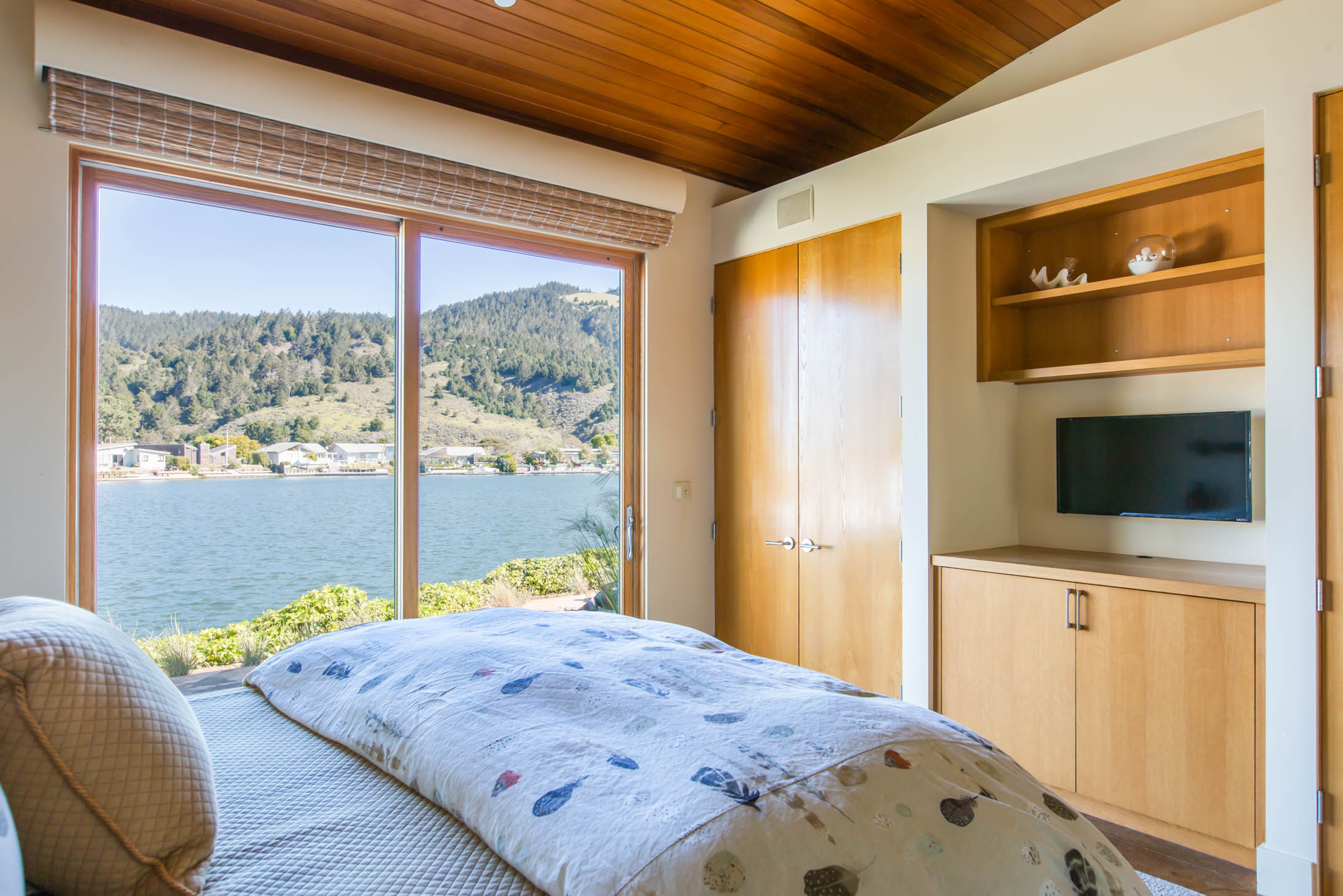 205 Seadrift Road | Photo 18