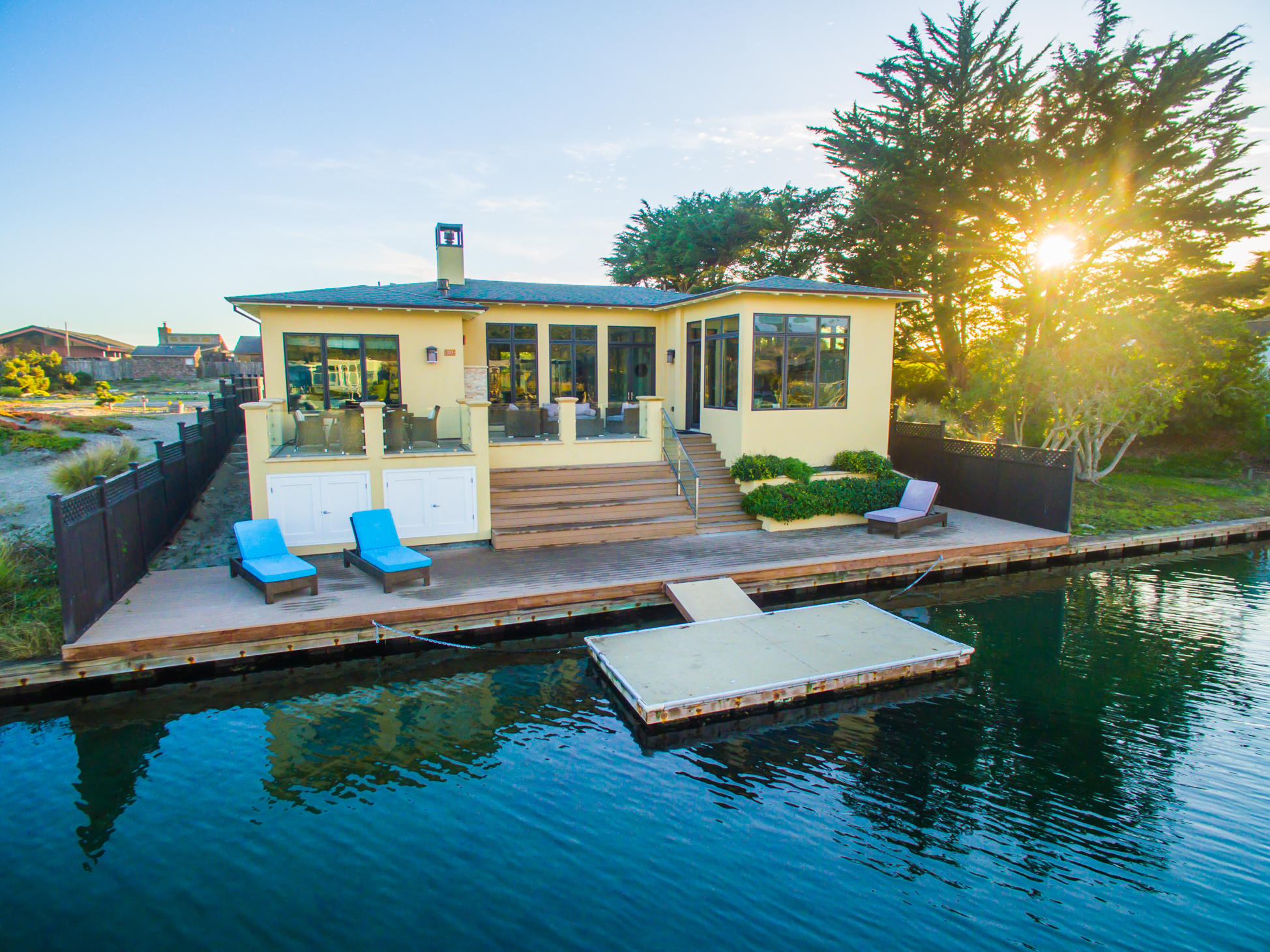 221 Seadrift Road | Photo 19