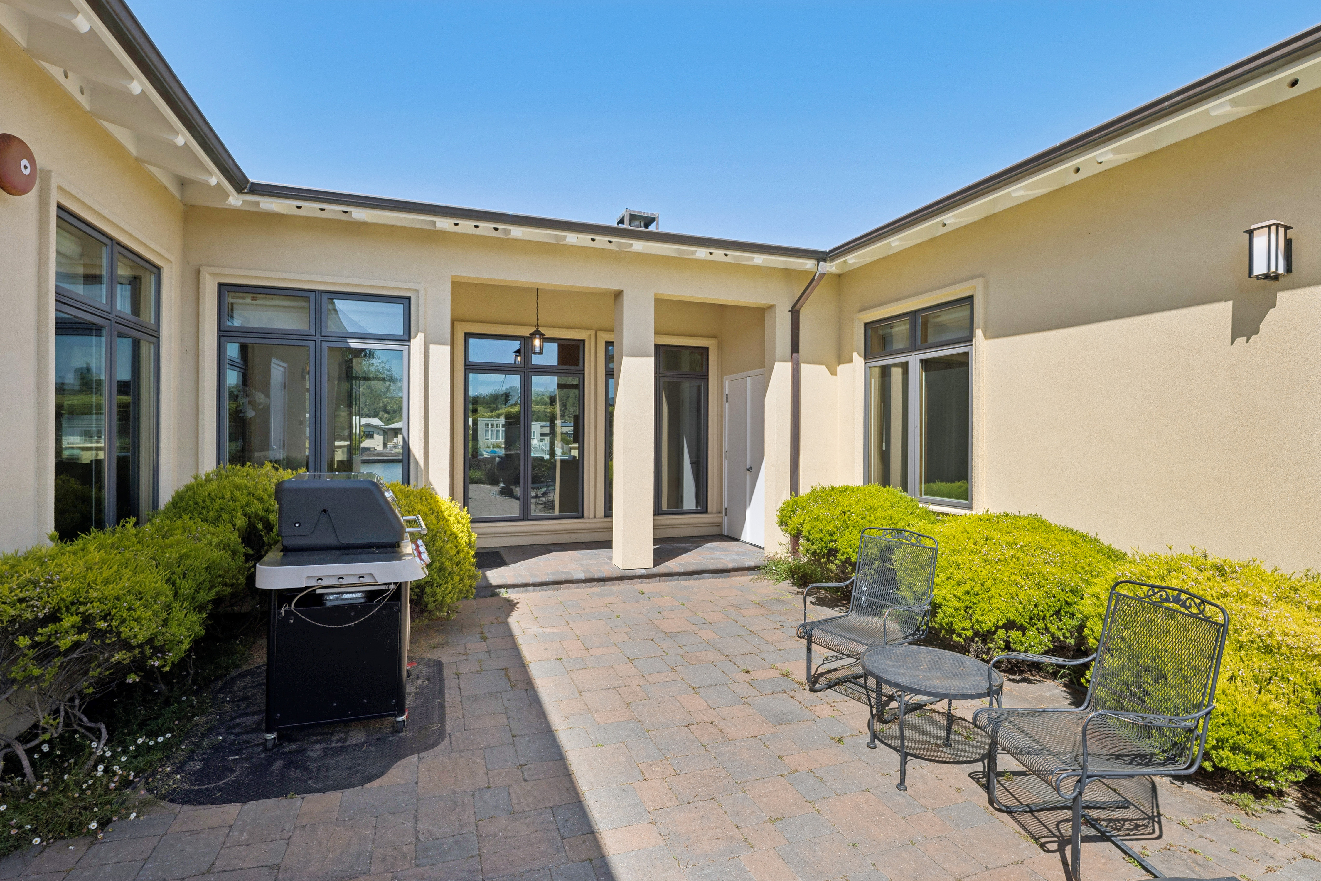 221 Seadrift Road | Photo 4