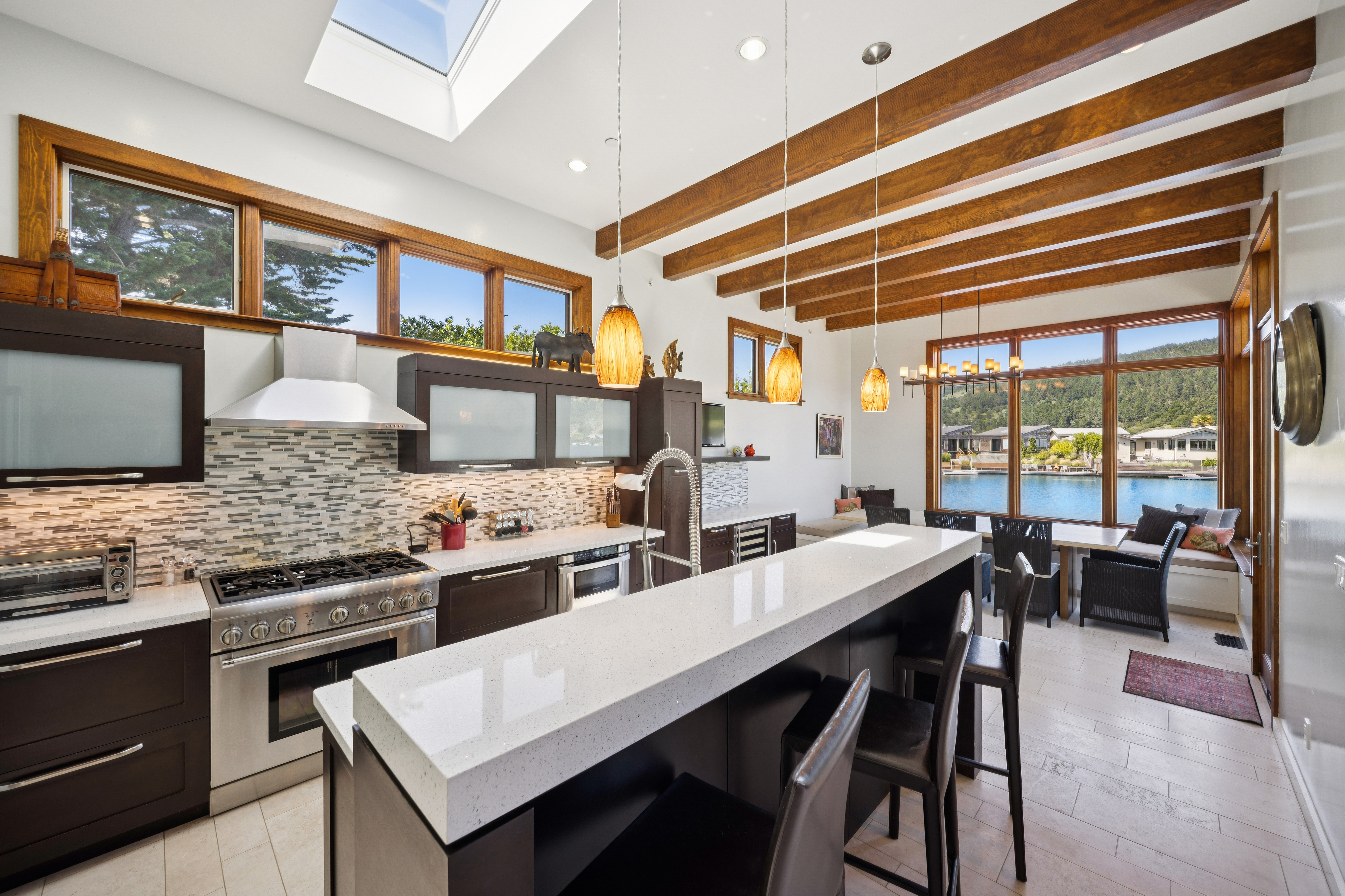 221 Seadrift Road | Photo 10