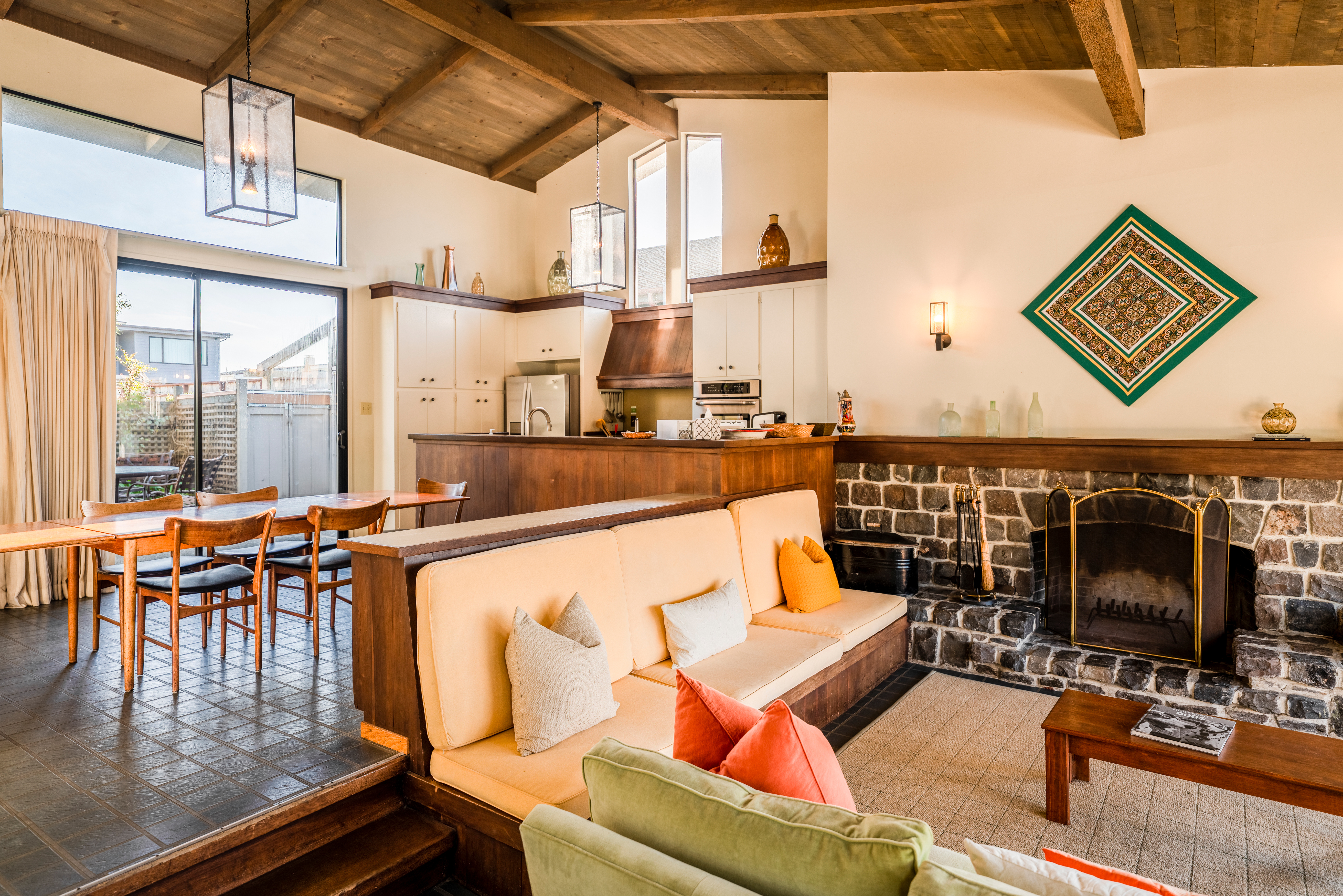 279 Seadrift Road | Photo 7