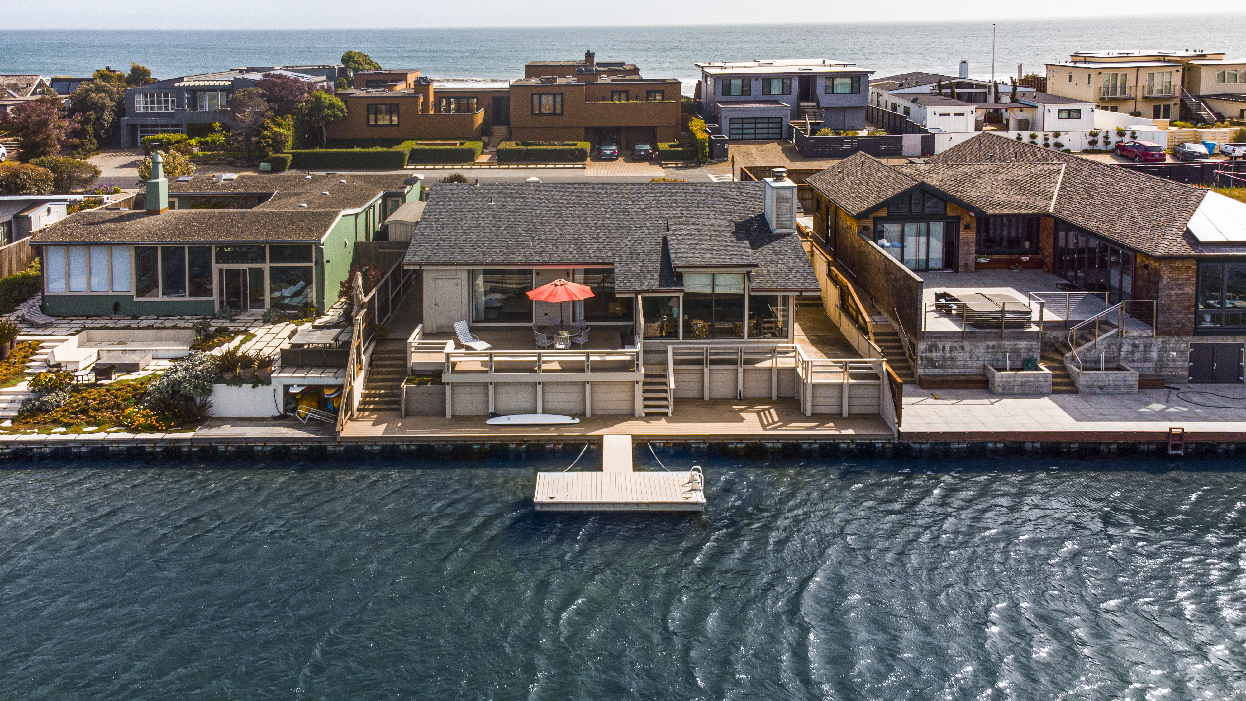 279 Seadrift Road | Photo 1