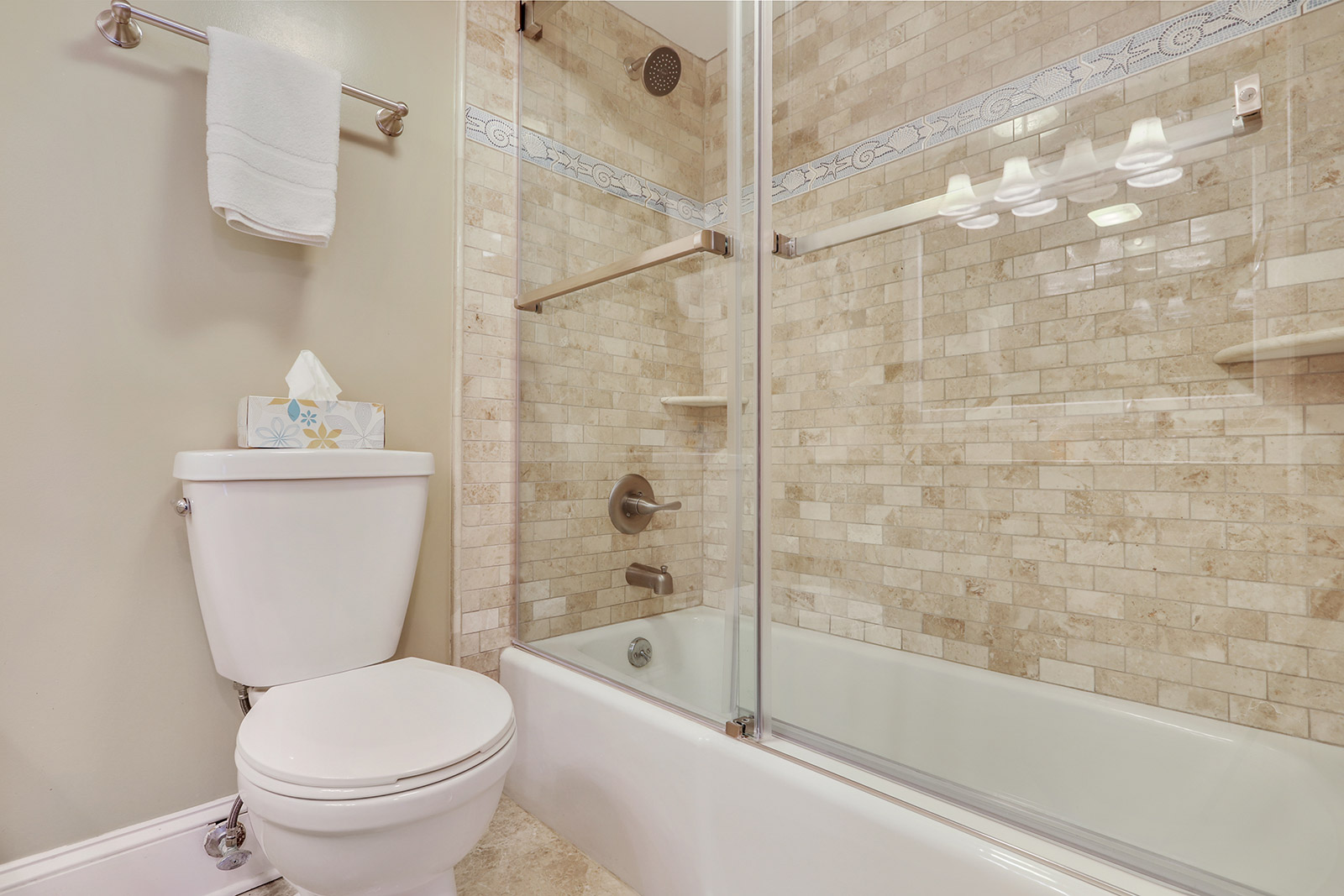 Guest Bath with Tub