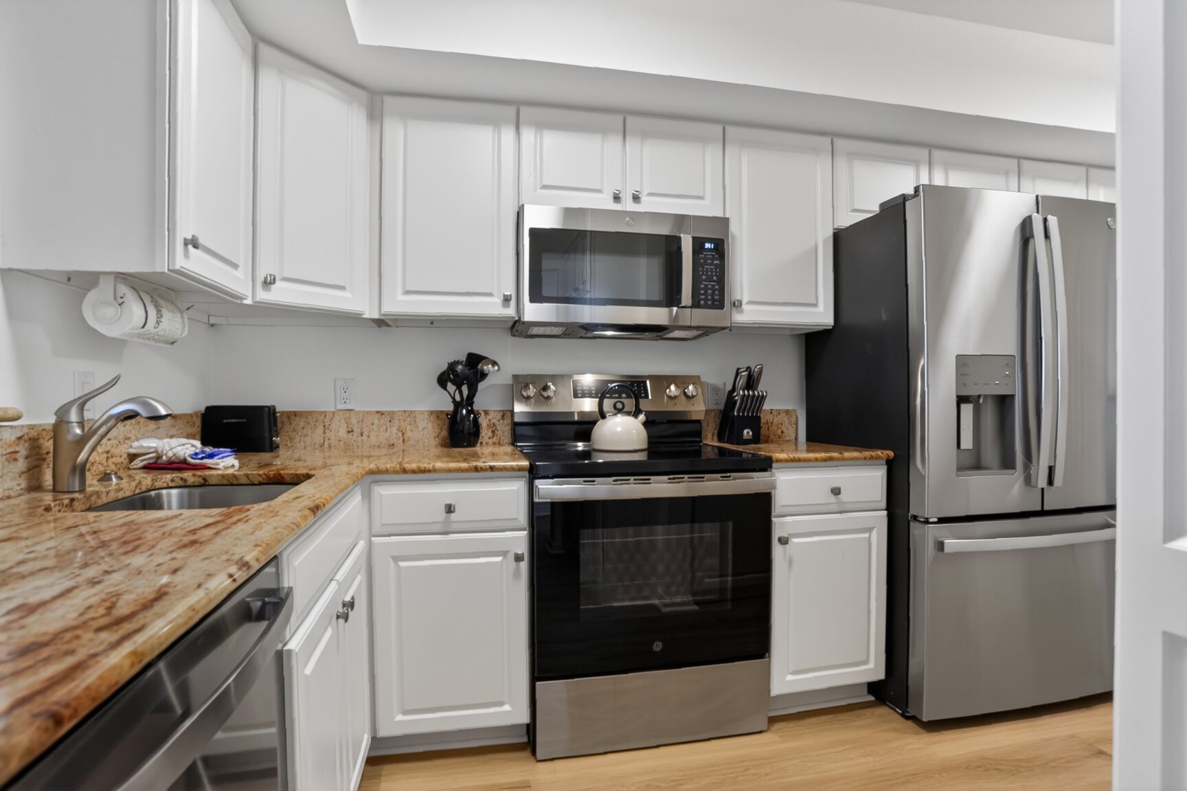Ocean One 217 | Photo 9