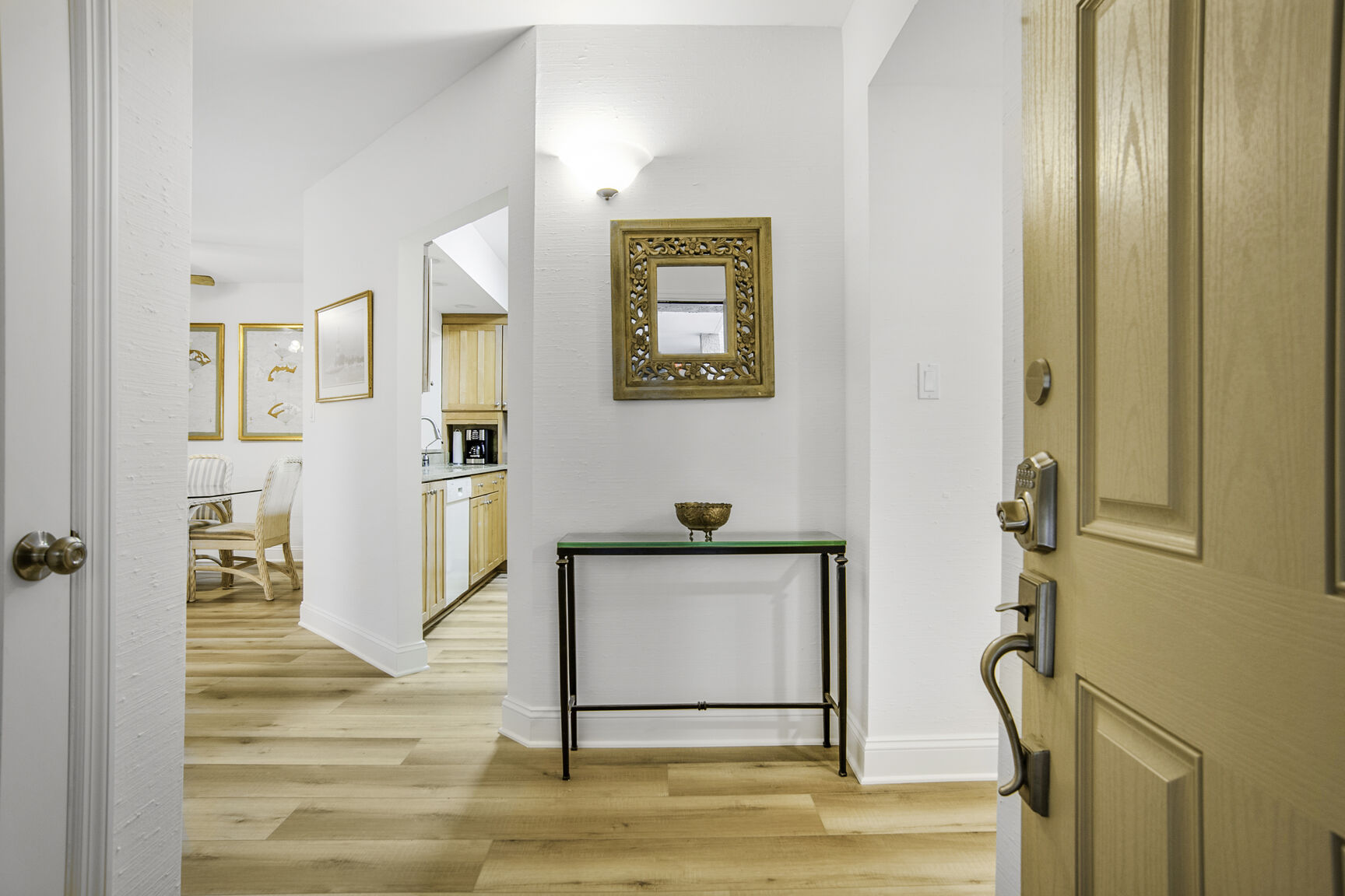 Shorewood 234 | Photo 14