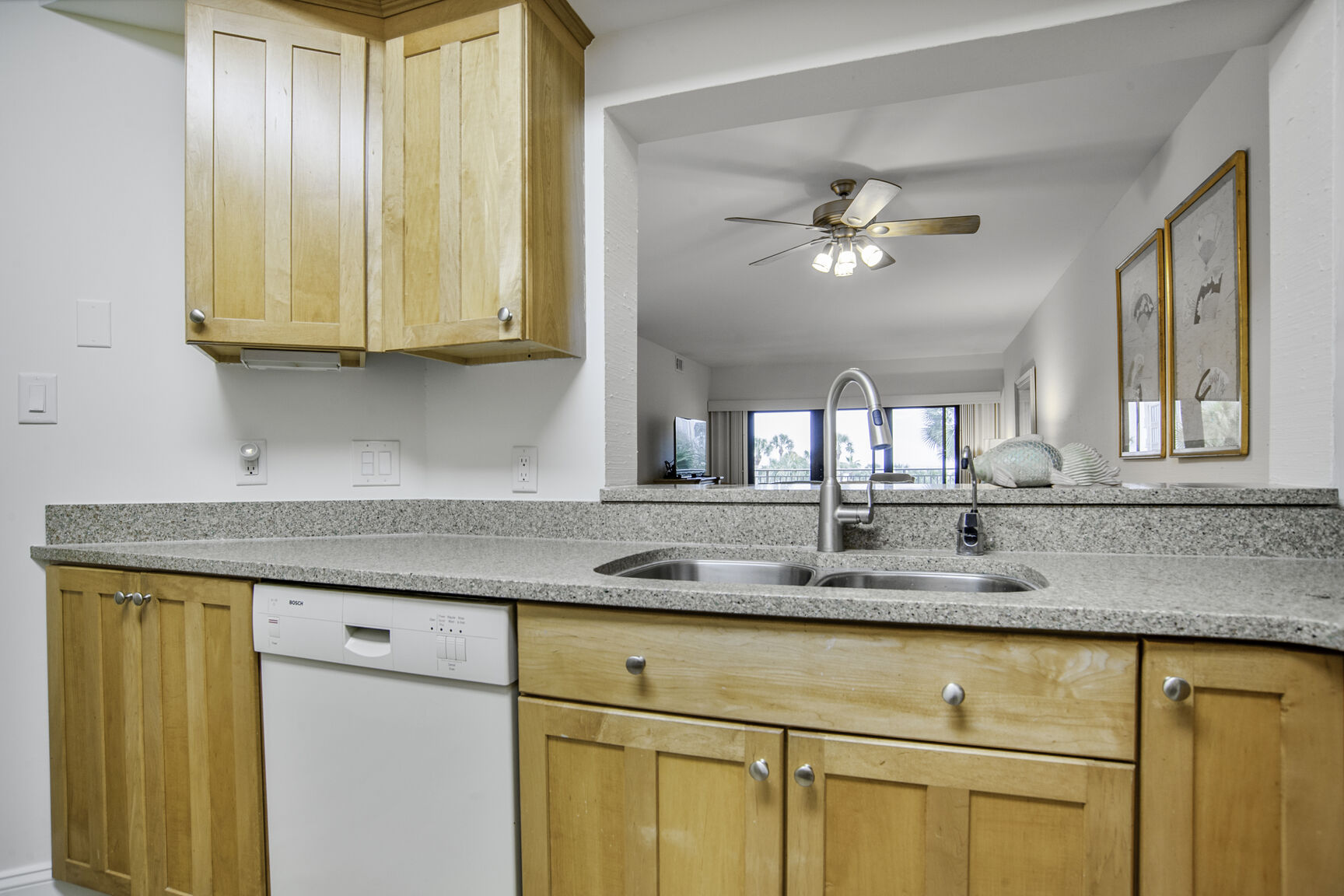 Shorewood 234 | Photo 11