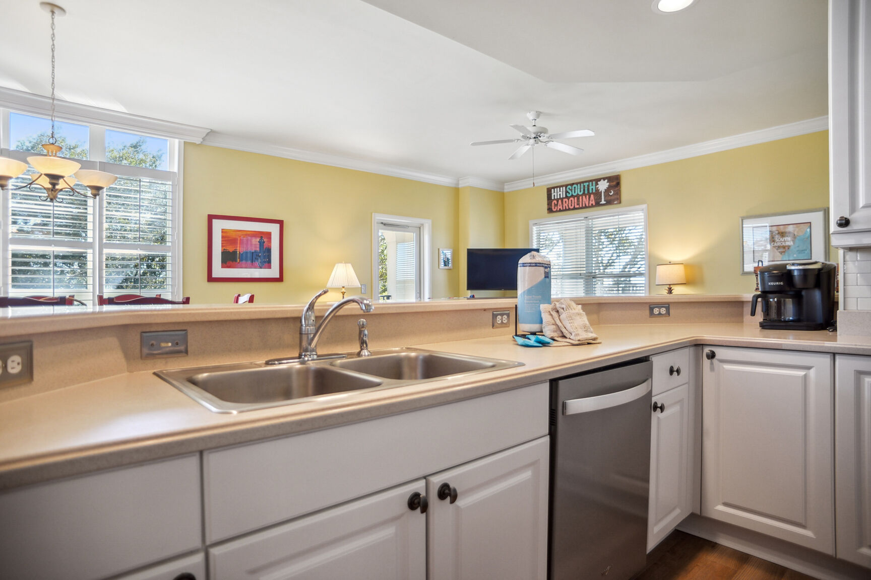 North Shore 401 | Photo 11