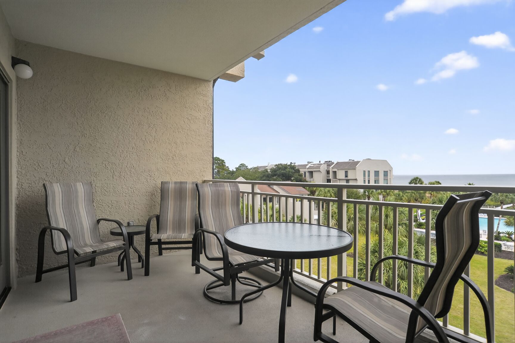 Shorewood 436 | Photo 21