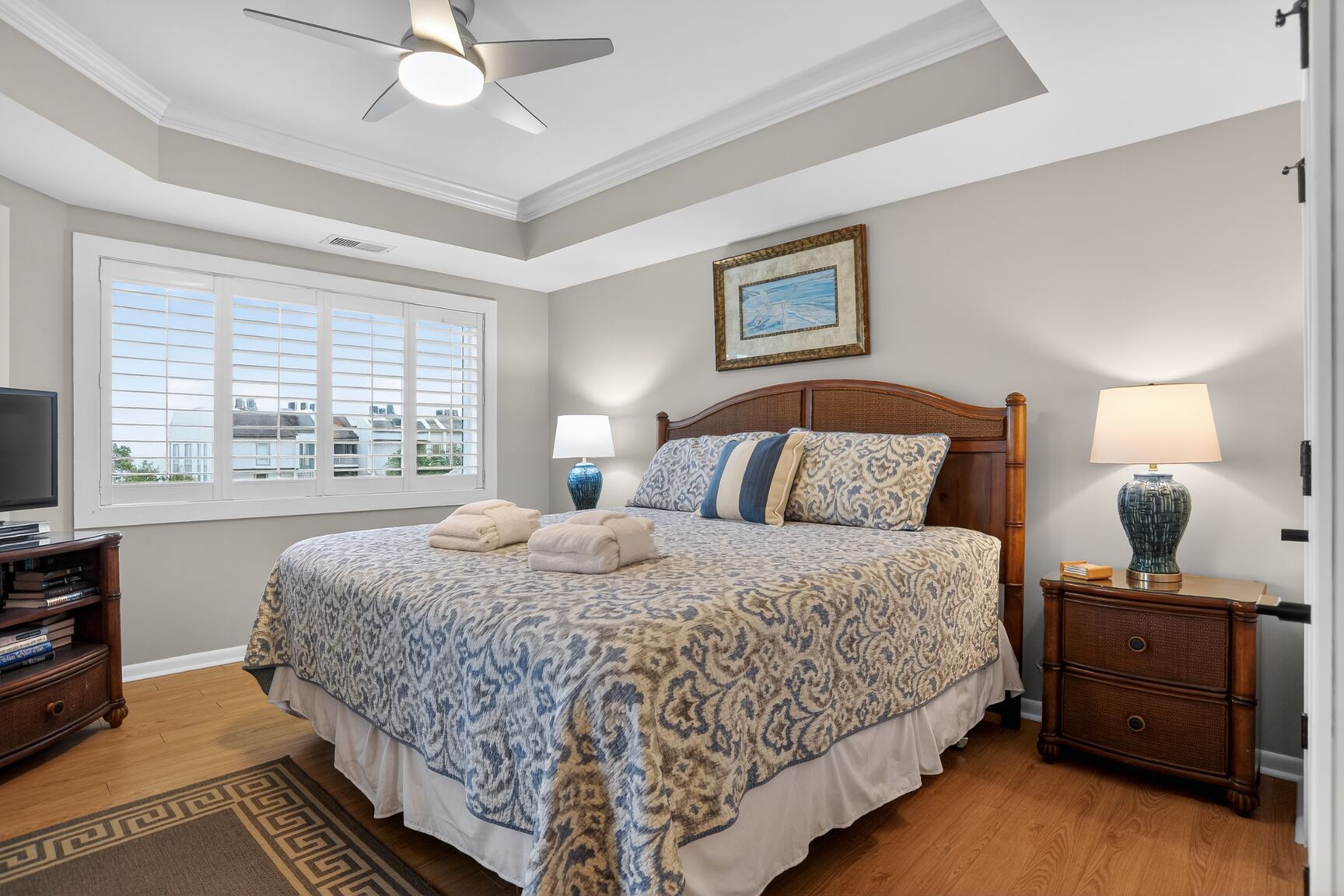 Shorewood 436 | Photo 12