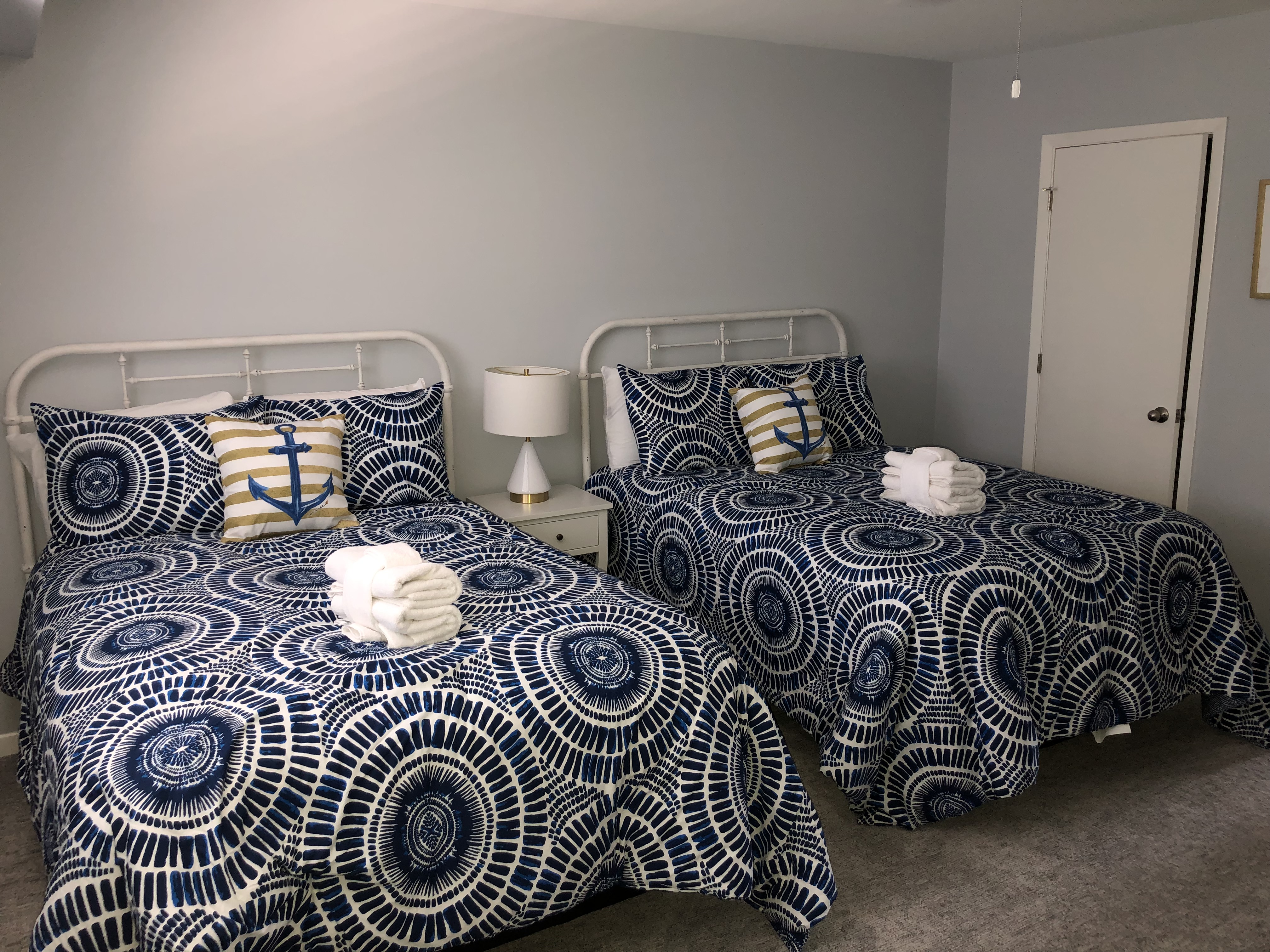 Guest bedroom direct