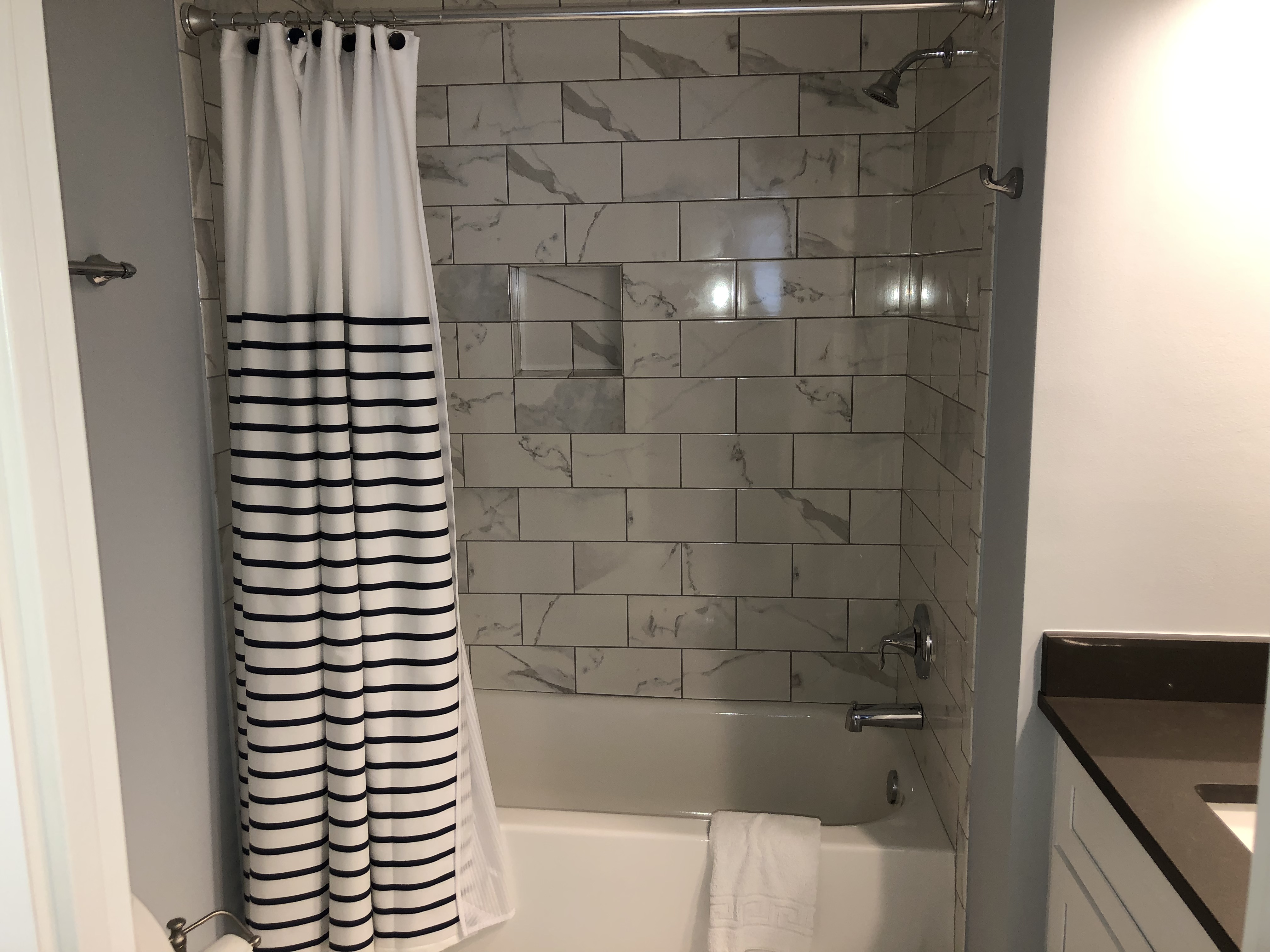 guest room bath