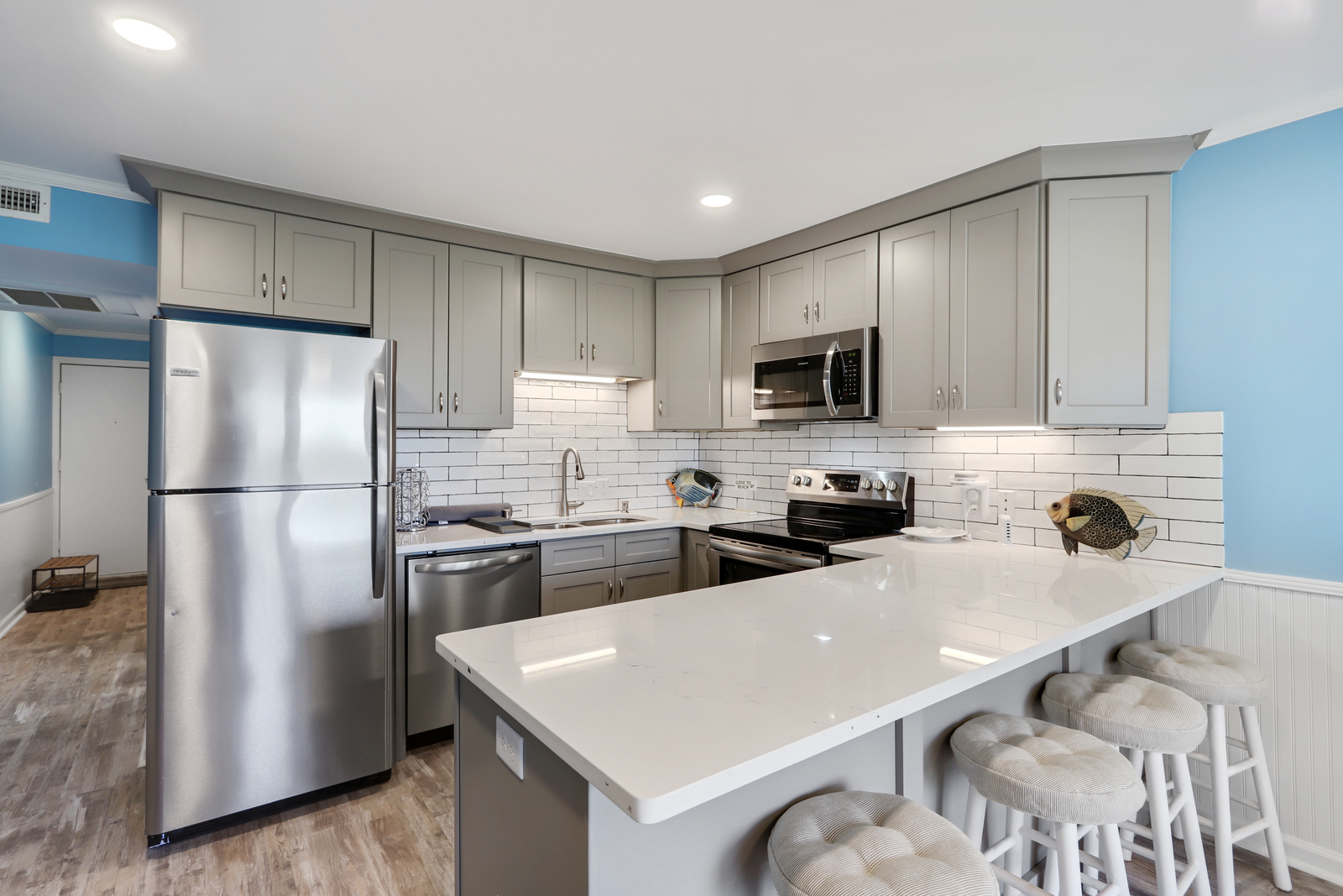Full Kitchen