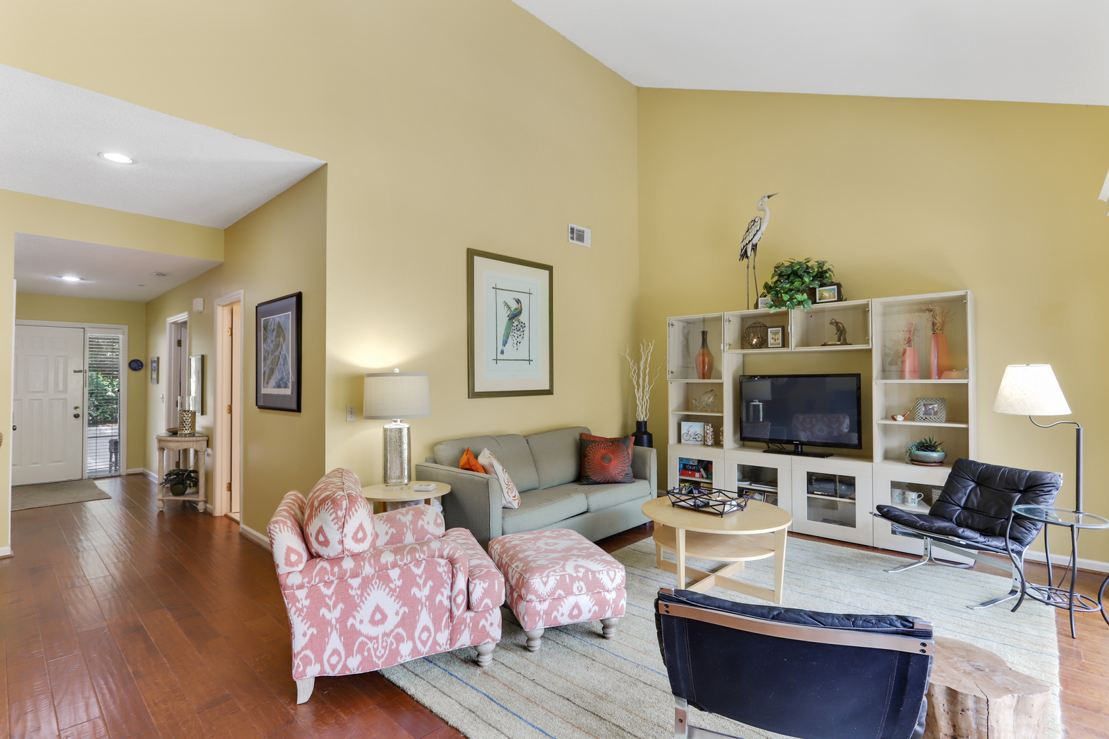 Lake Forest 3303 | Photo 4