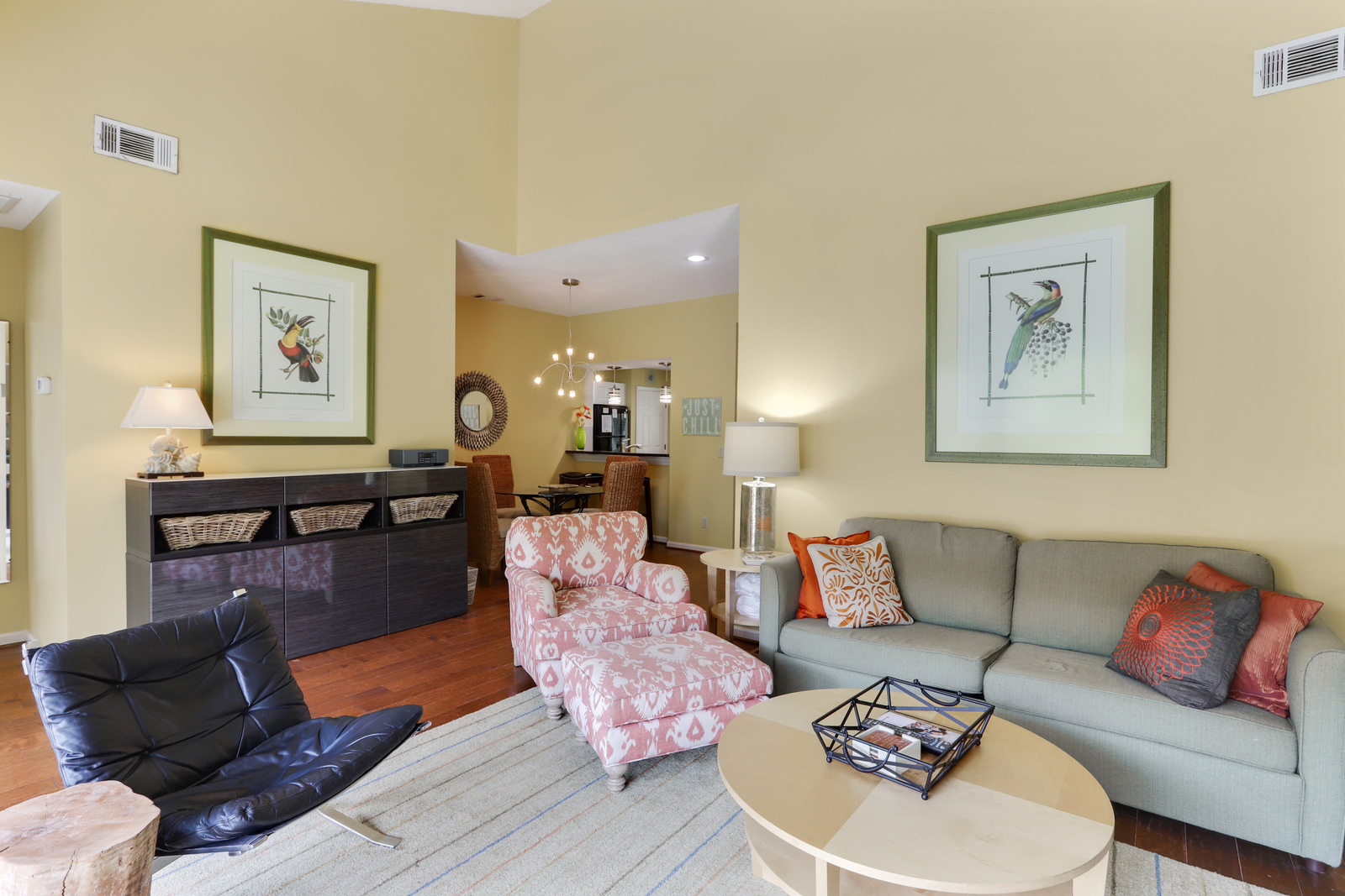 Lake Forest 3303 | Photo 3