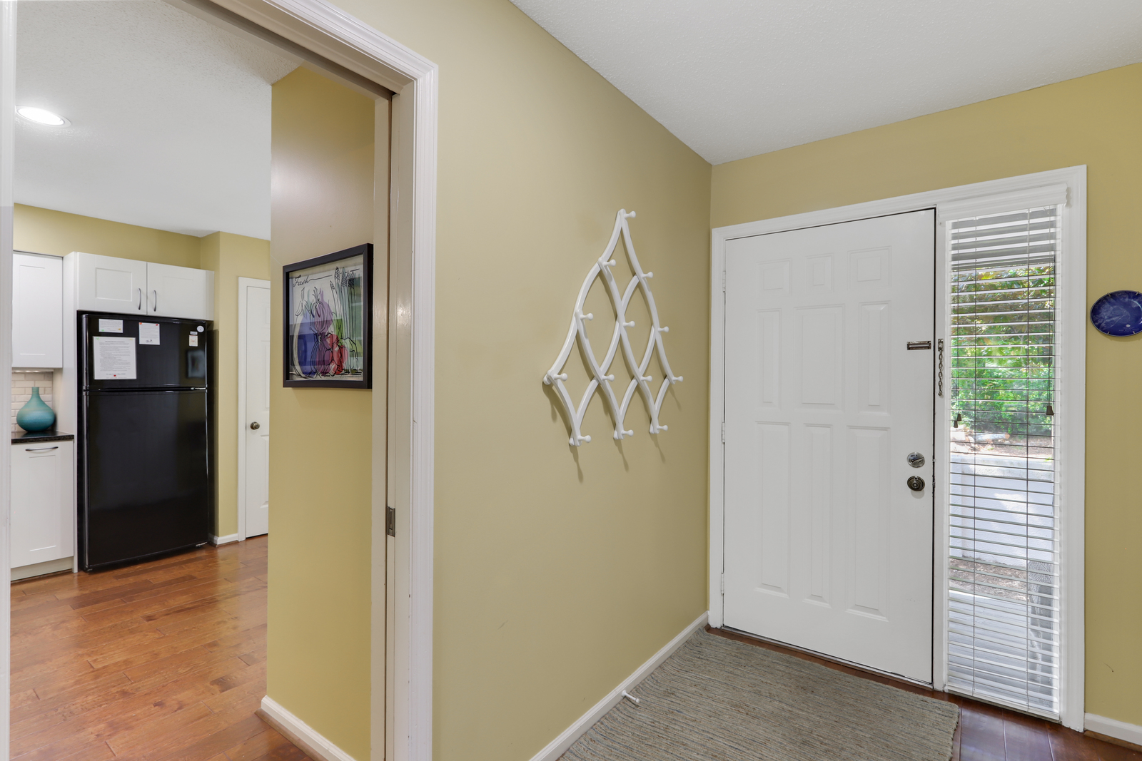 Lake Forest 3303 | Photo 8