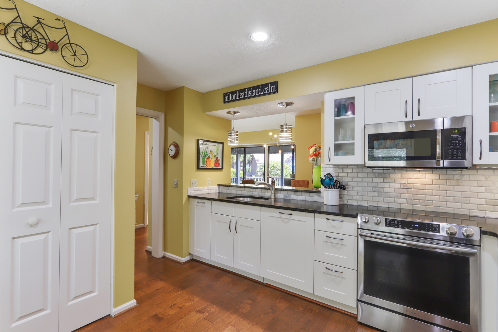 Lake Forest 3303 | Photo 10