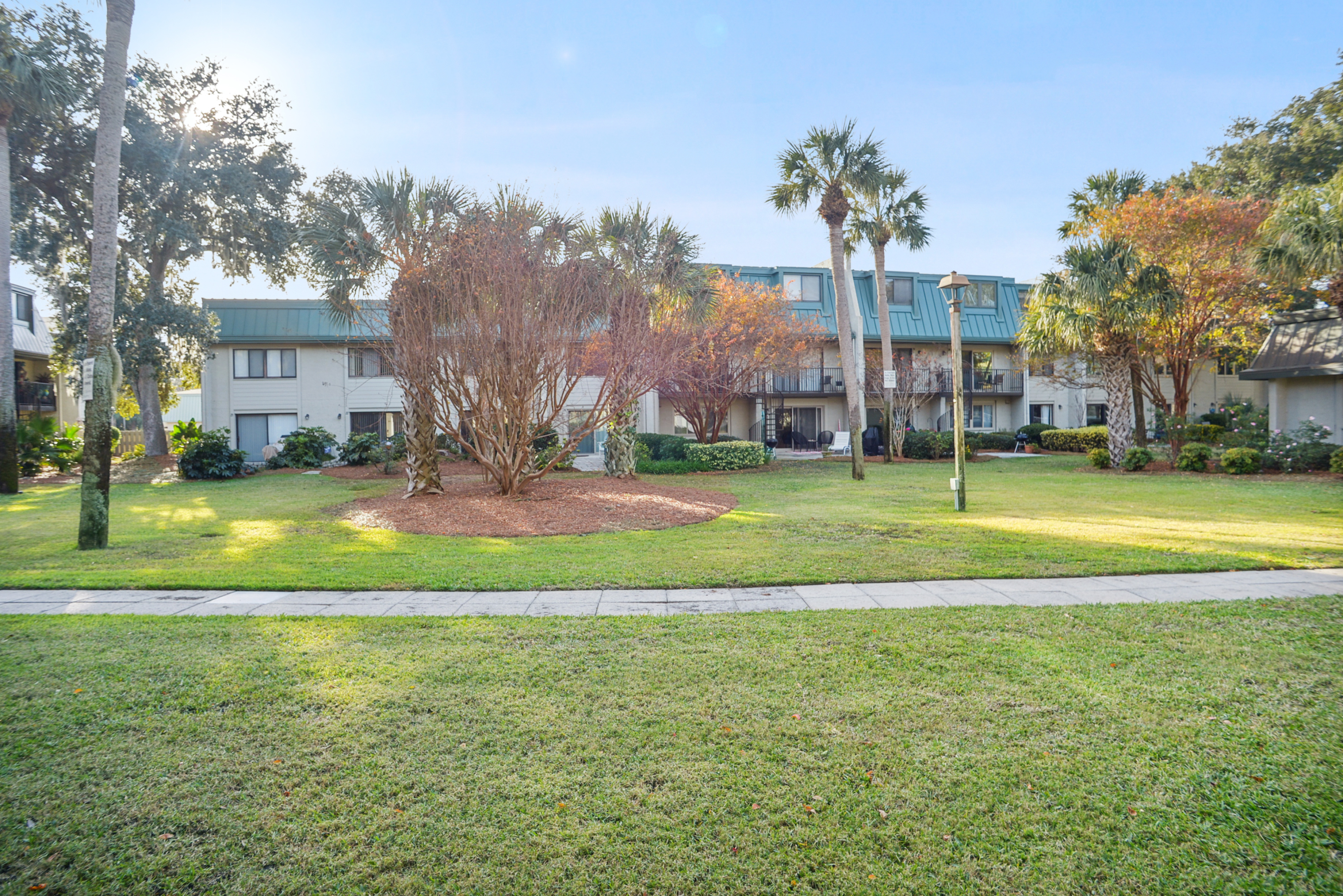 Surf Court 83 | Photo 23