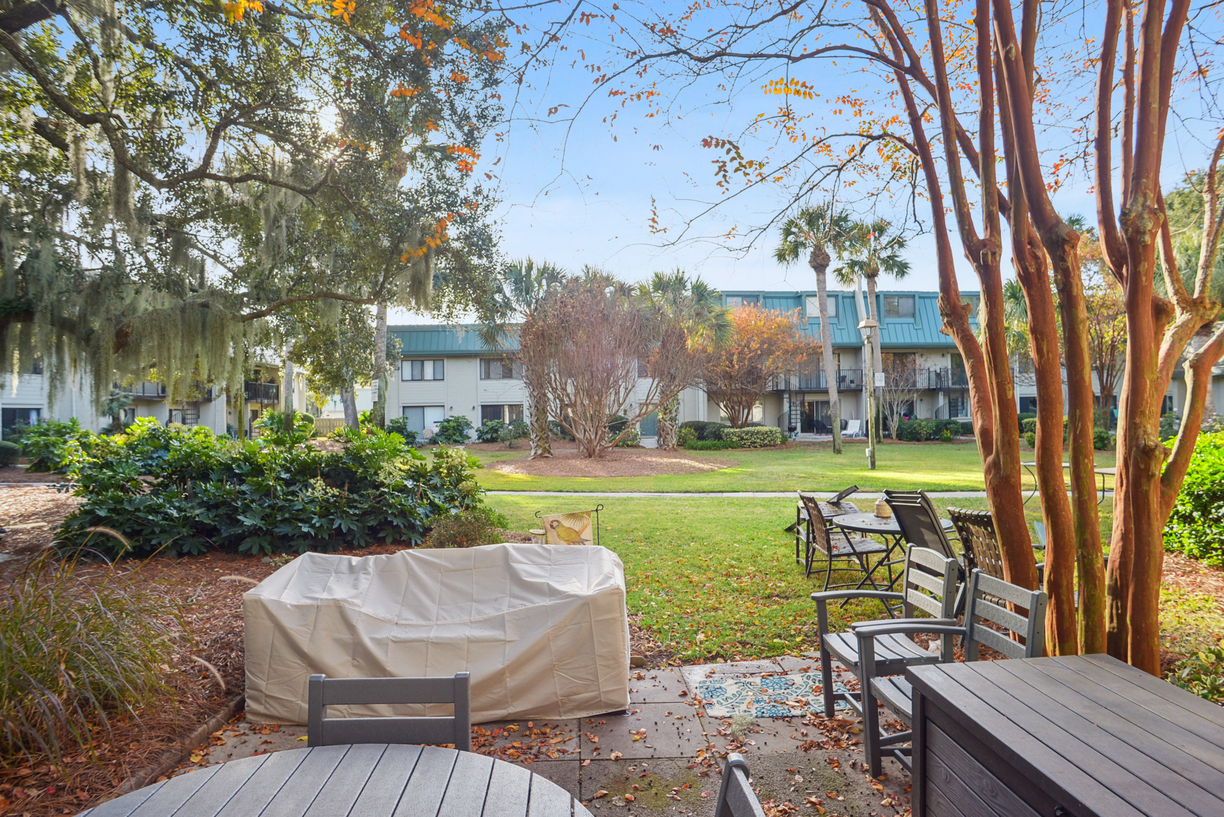 Surf Court 83 | Photo 22