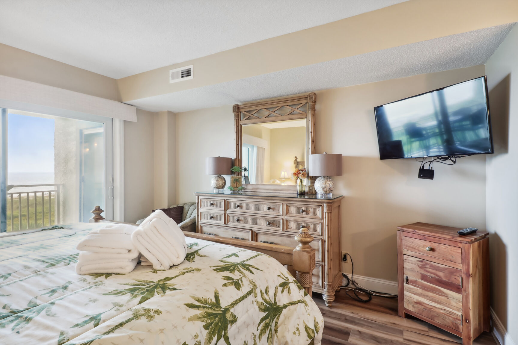 Shorewood 403 | Photo 17