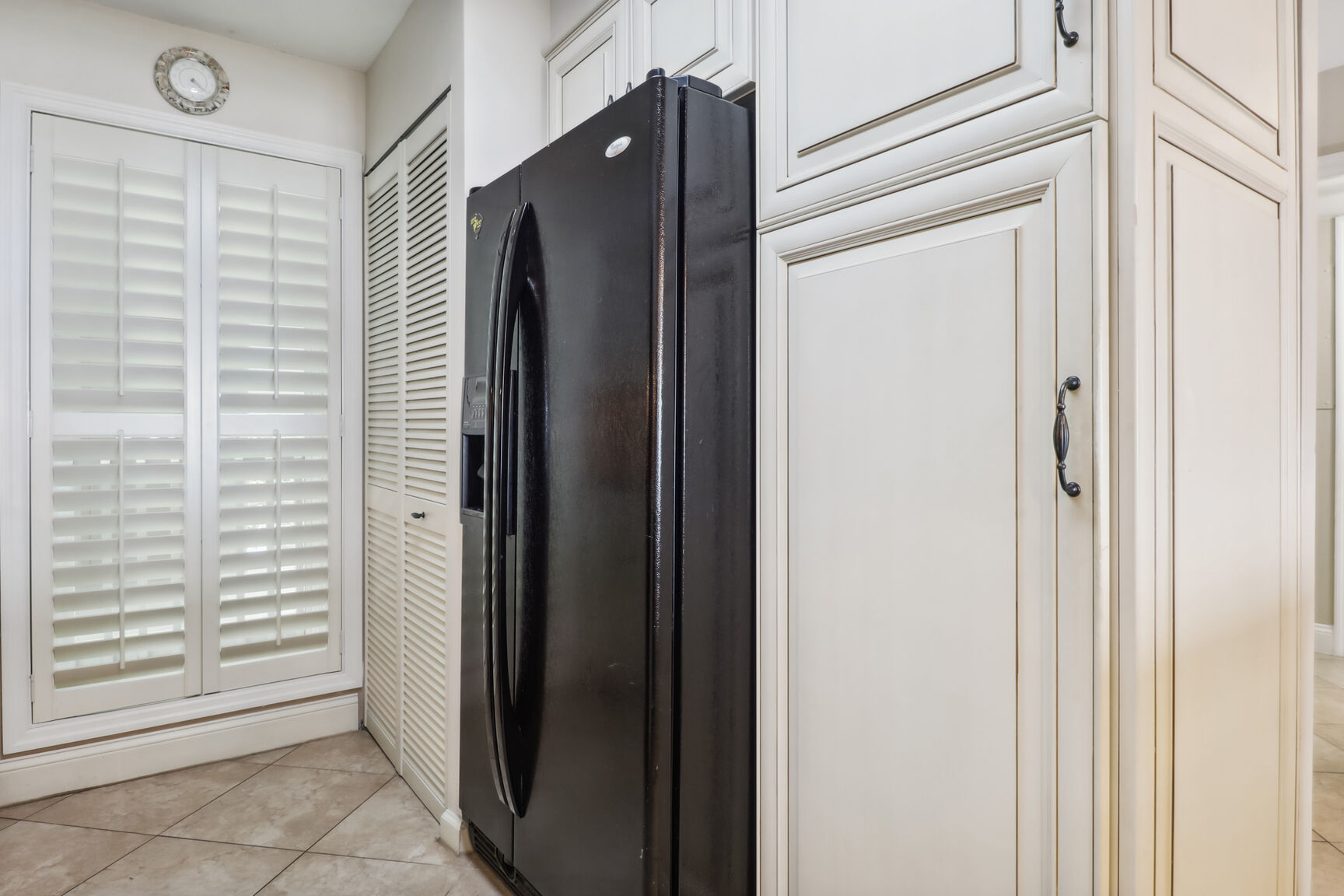 Shorewood 403 | Photo 11