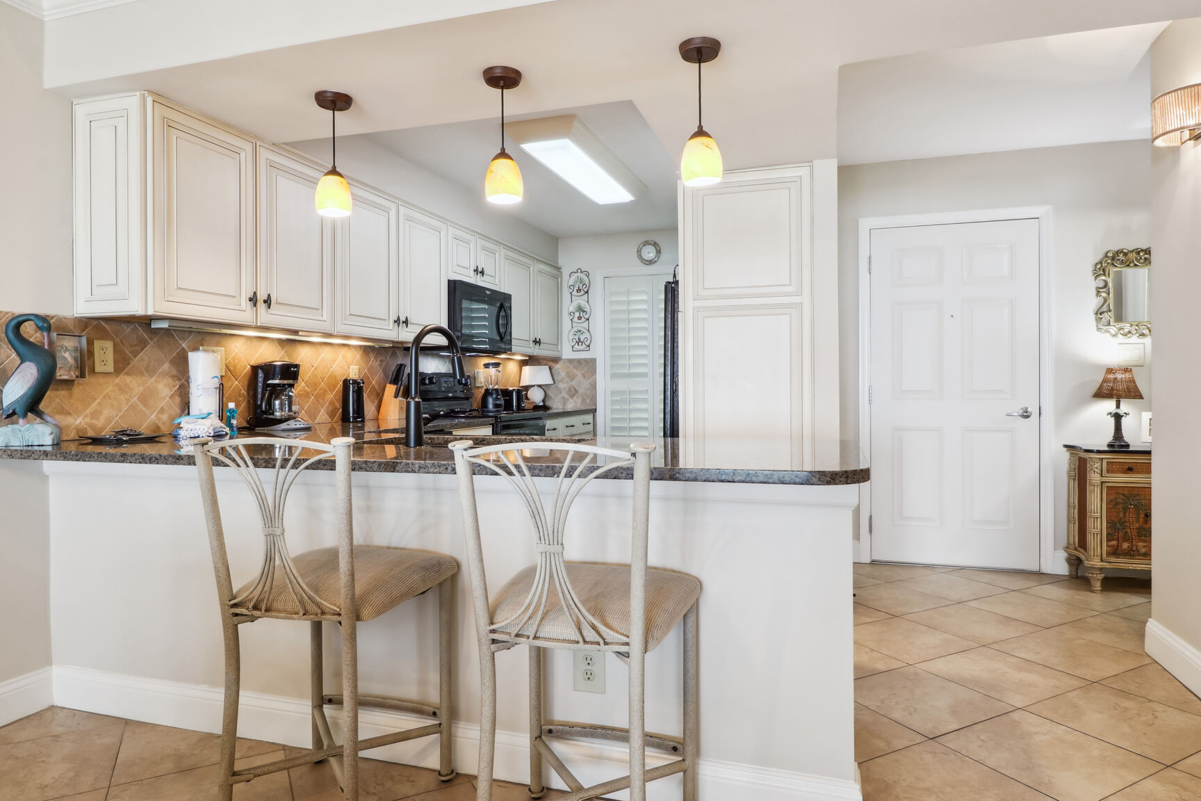 Shorewood 403 | Photo 9
