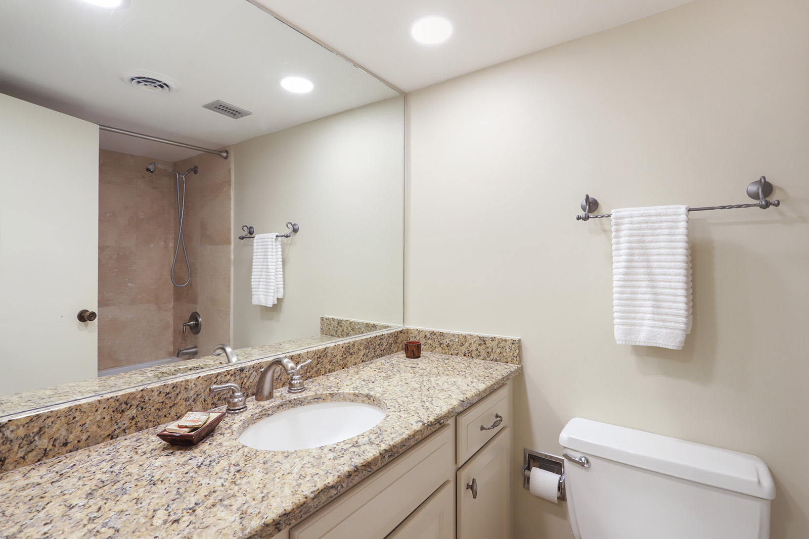 Ocean One 524 | Photo 15