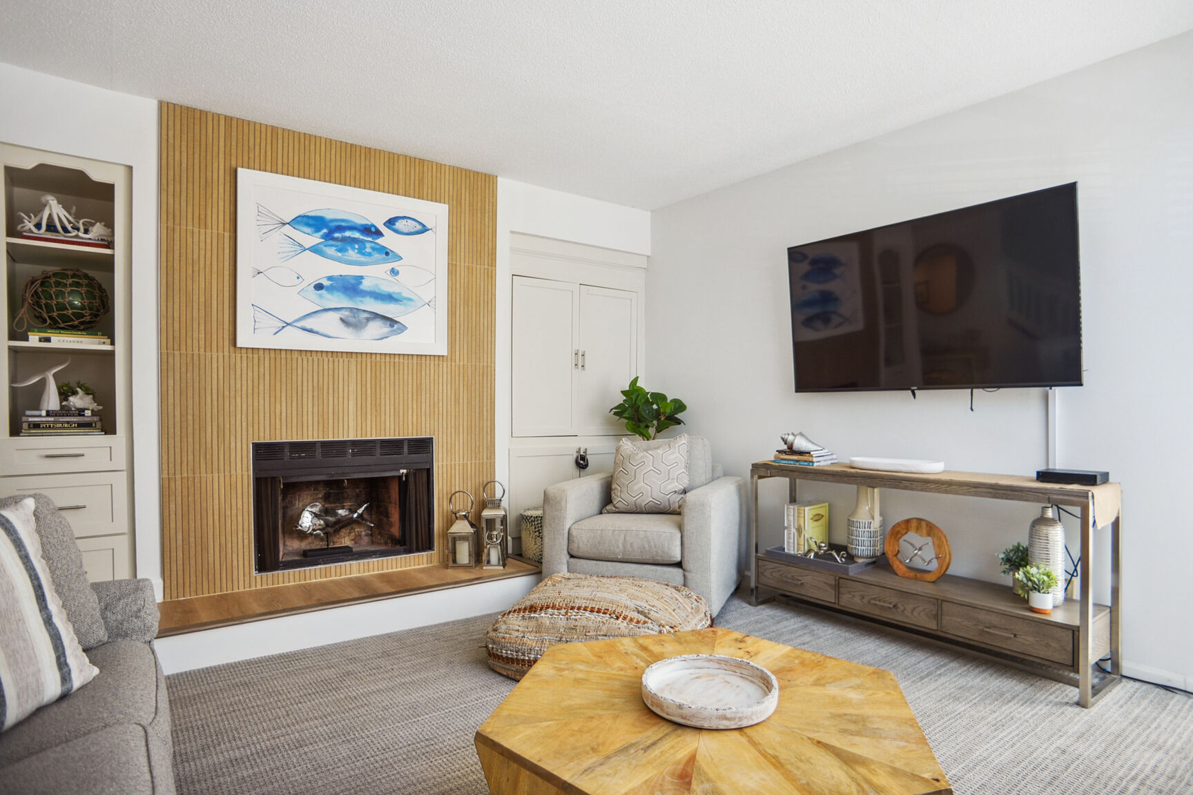 Beachwalk 209 | Photo 2