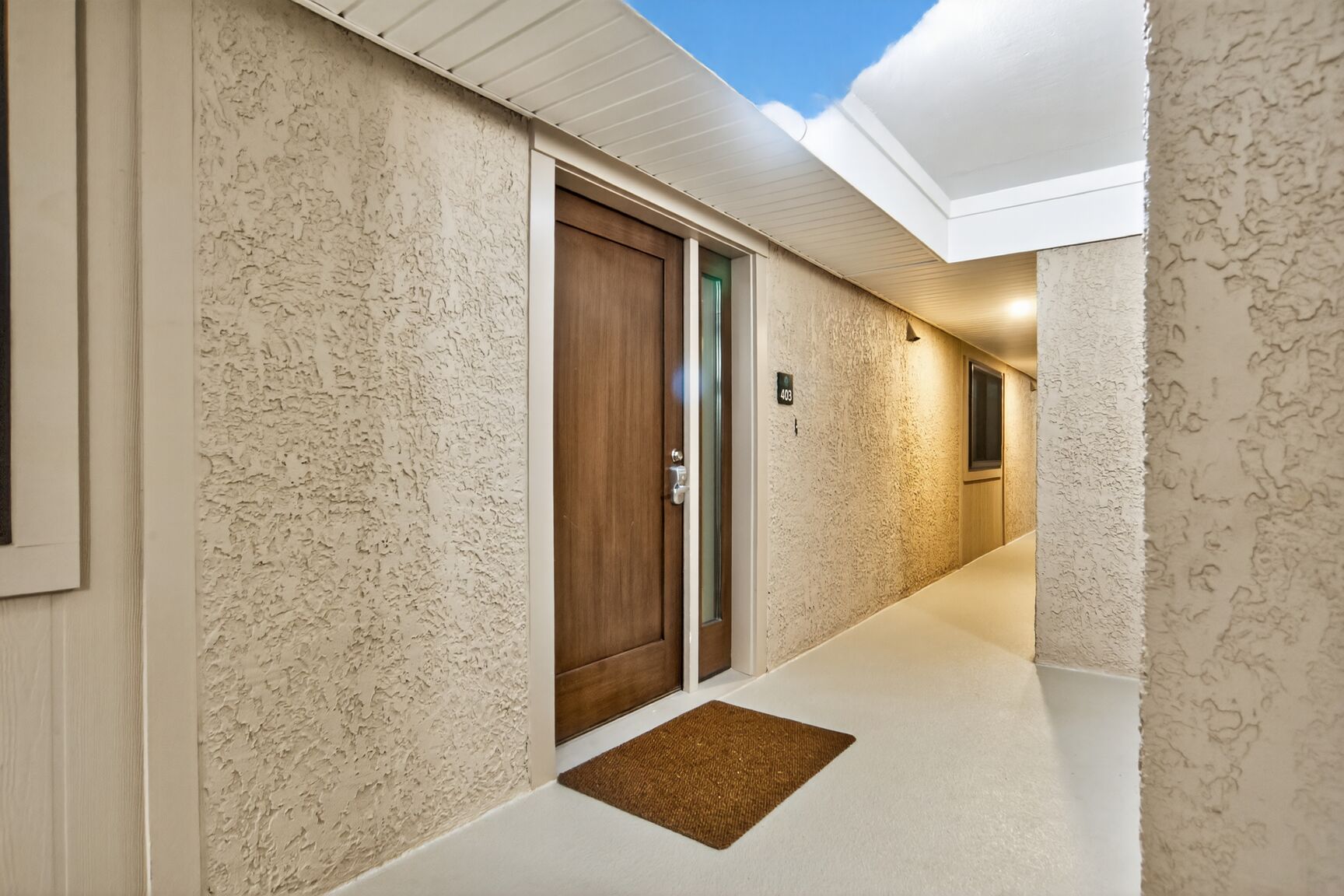 Ocean One 403 | Photo 16