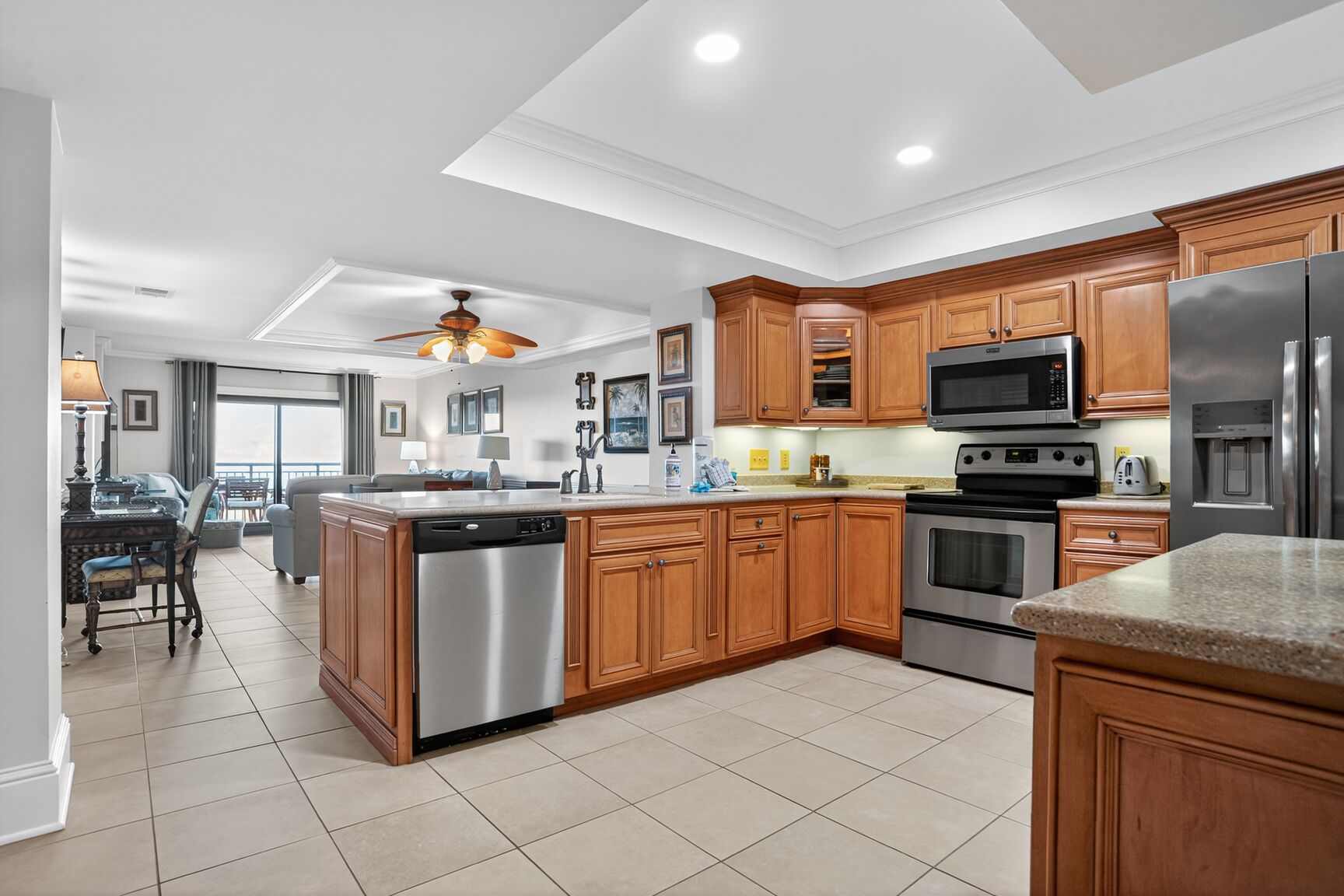 Ocean One 403 | Photo 9