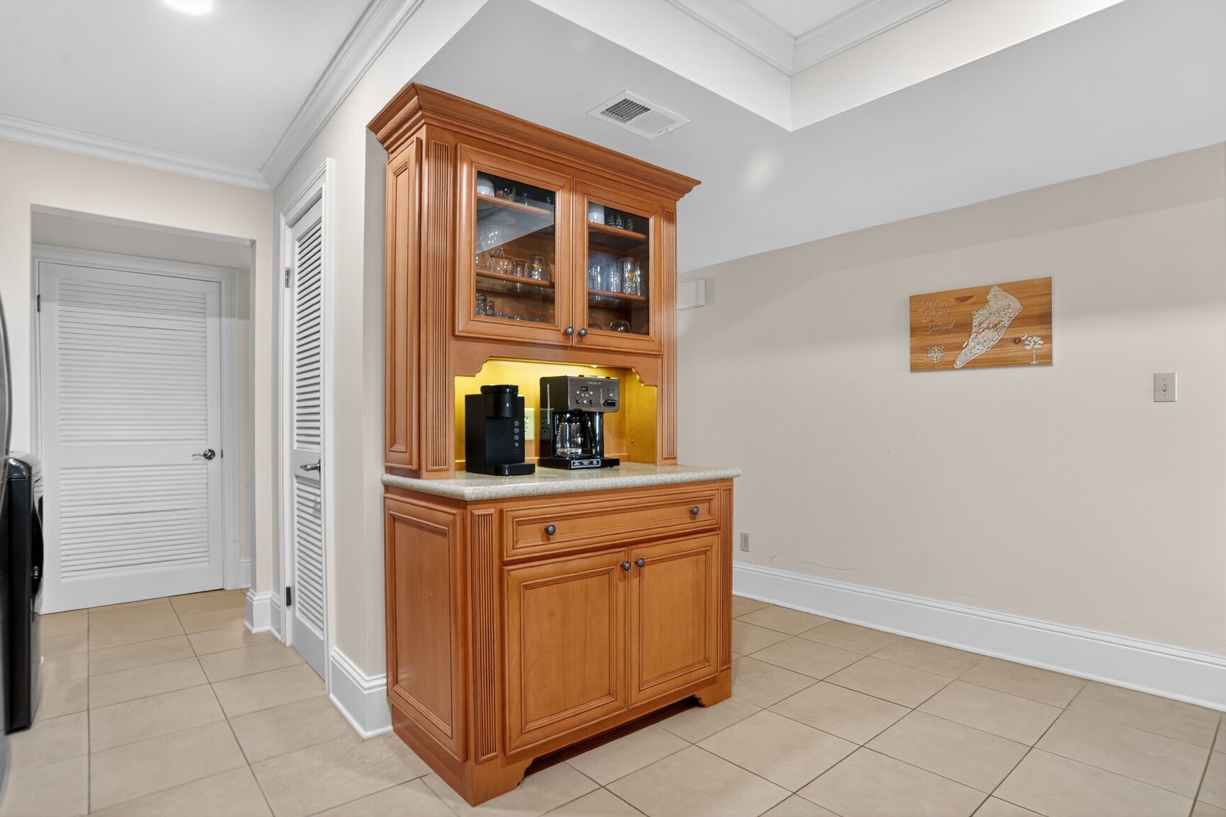 Ocean One 403 | Photo 11