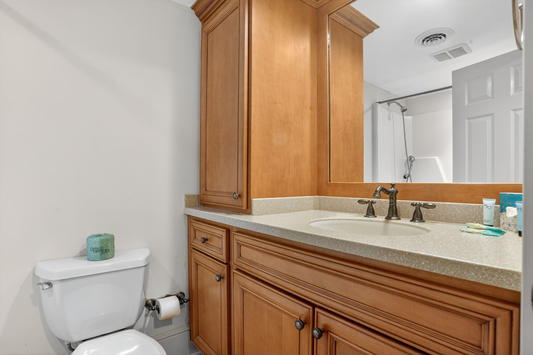 Ocean One 403 | Photo 19