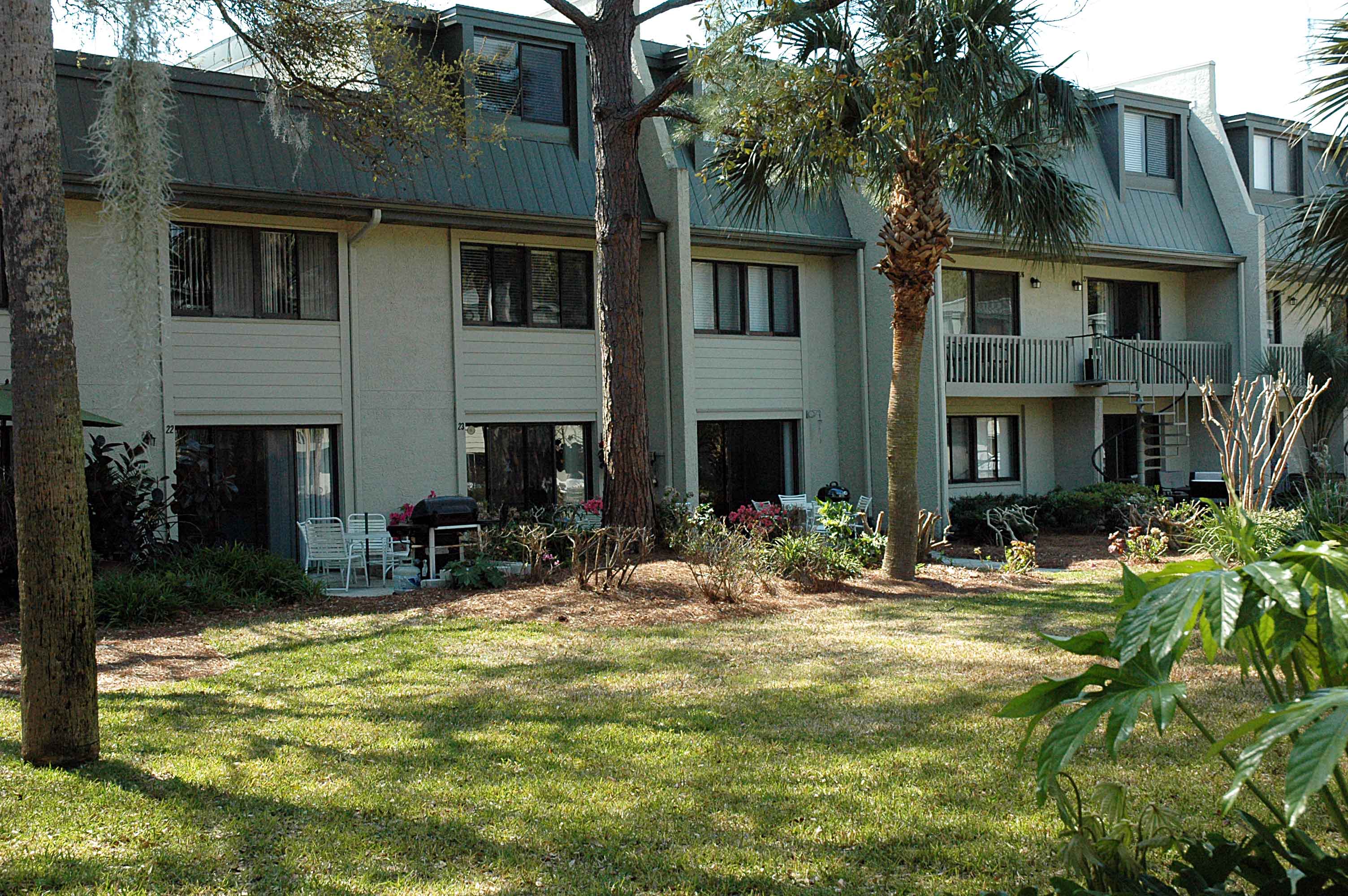 Surf Court 22 | Photo 23