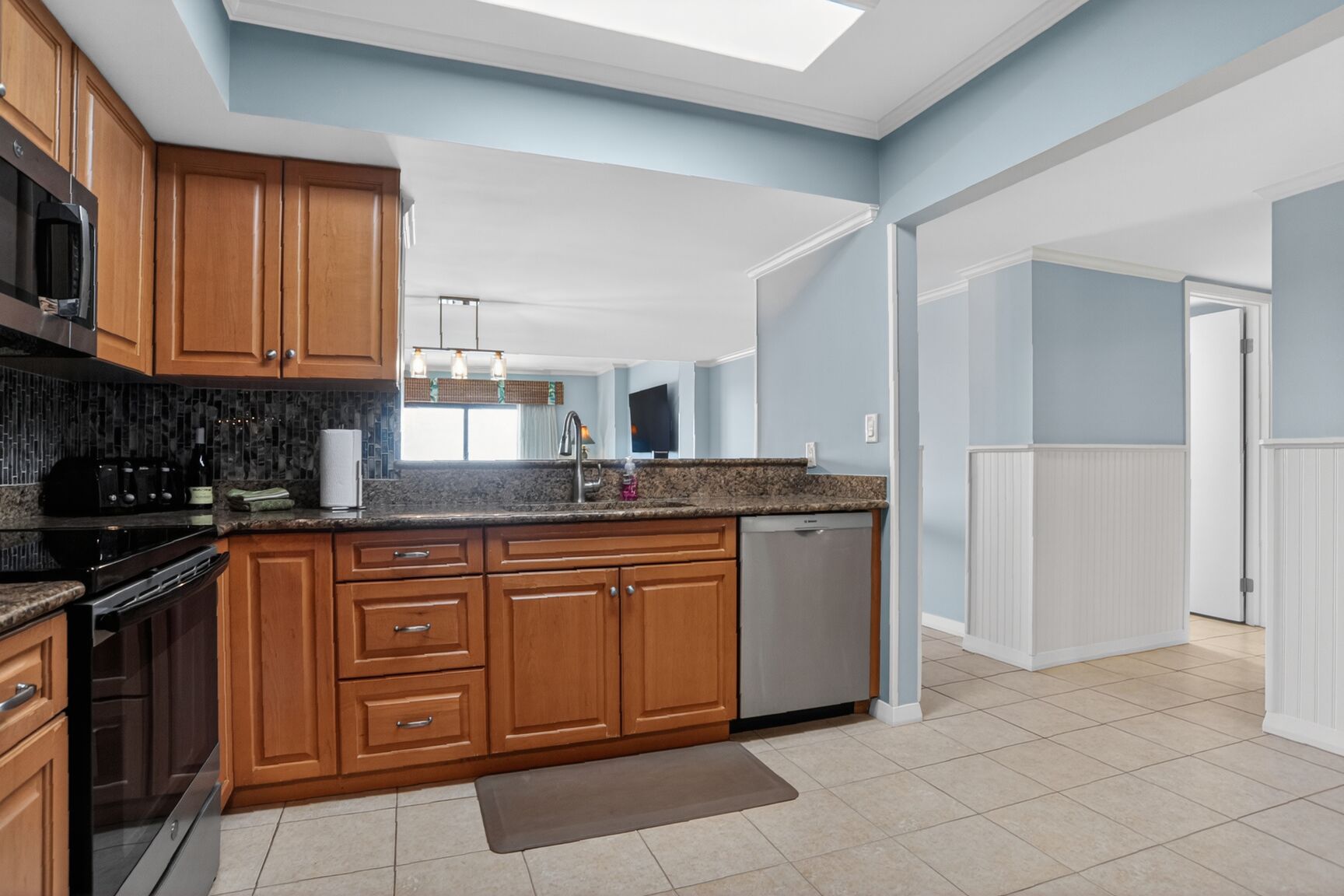 Ocean One 213 | Photo 14