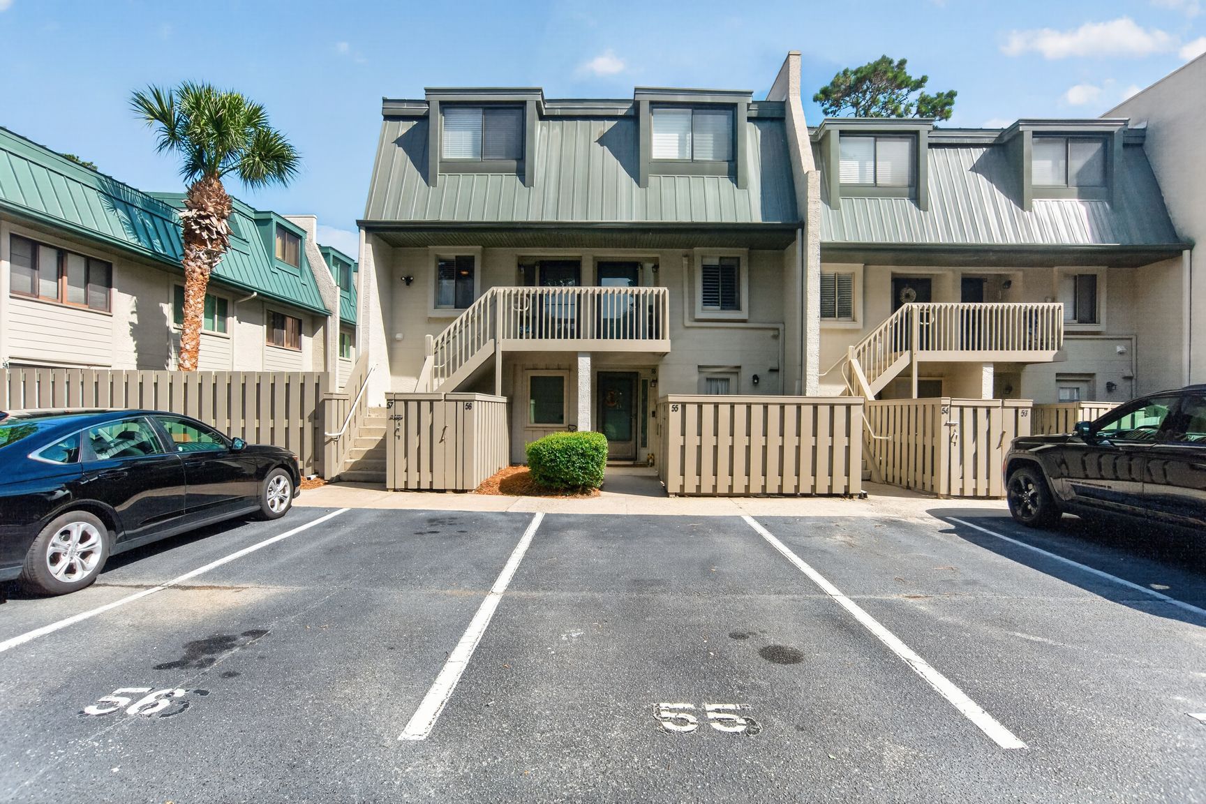 Surf Court 56 | Photo 7