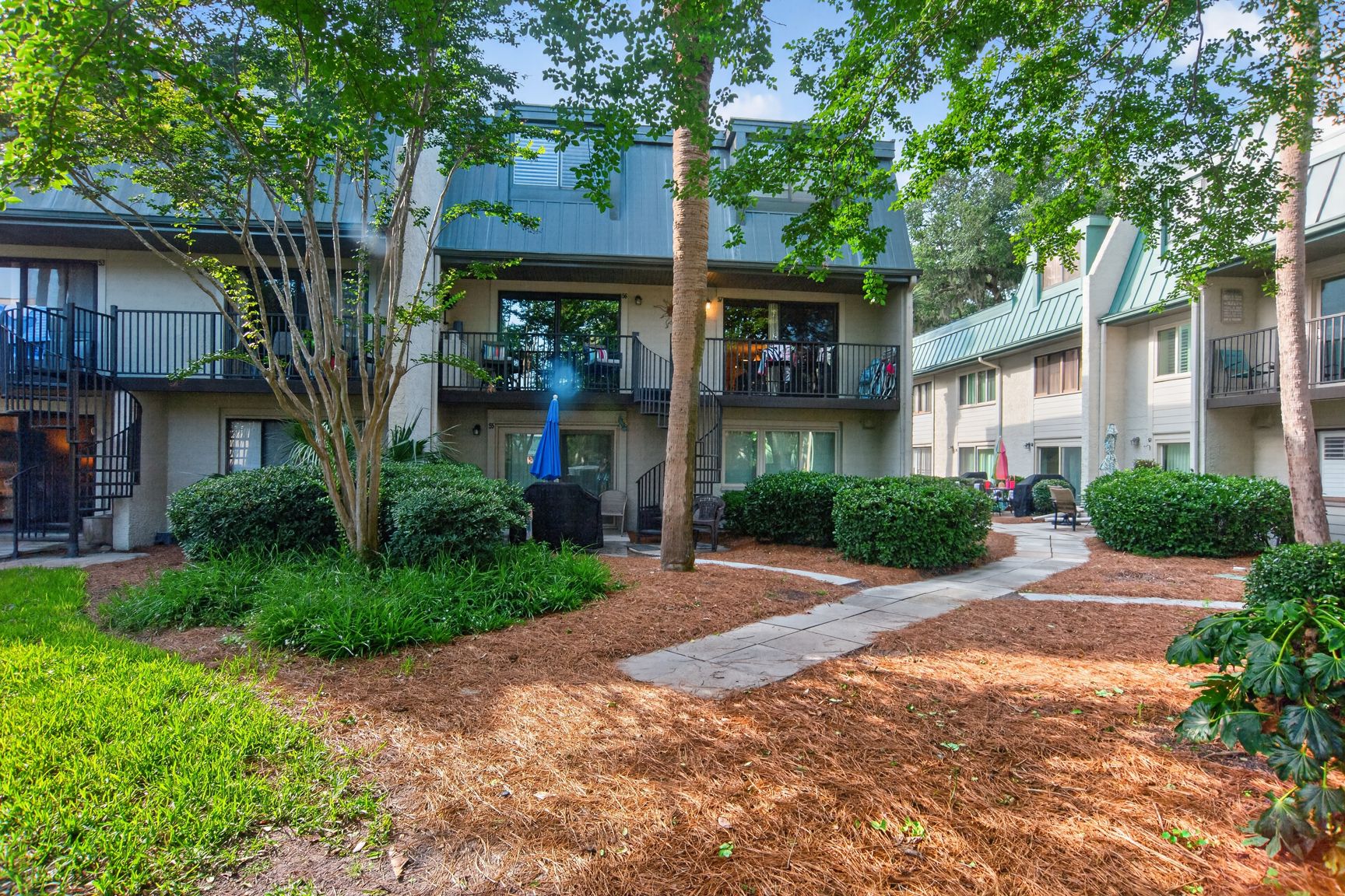 Surf Court 56 | Photo 10
