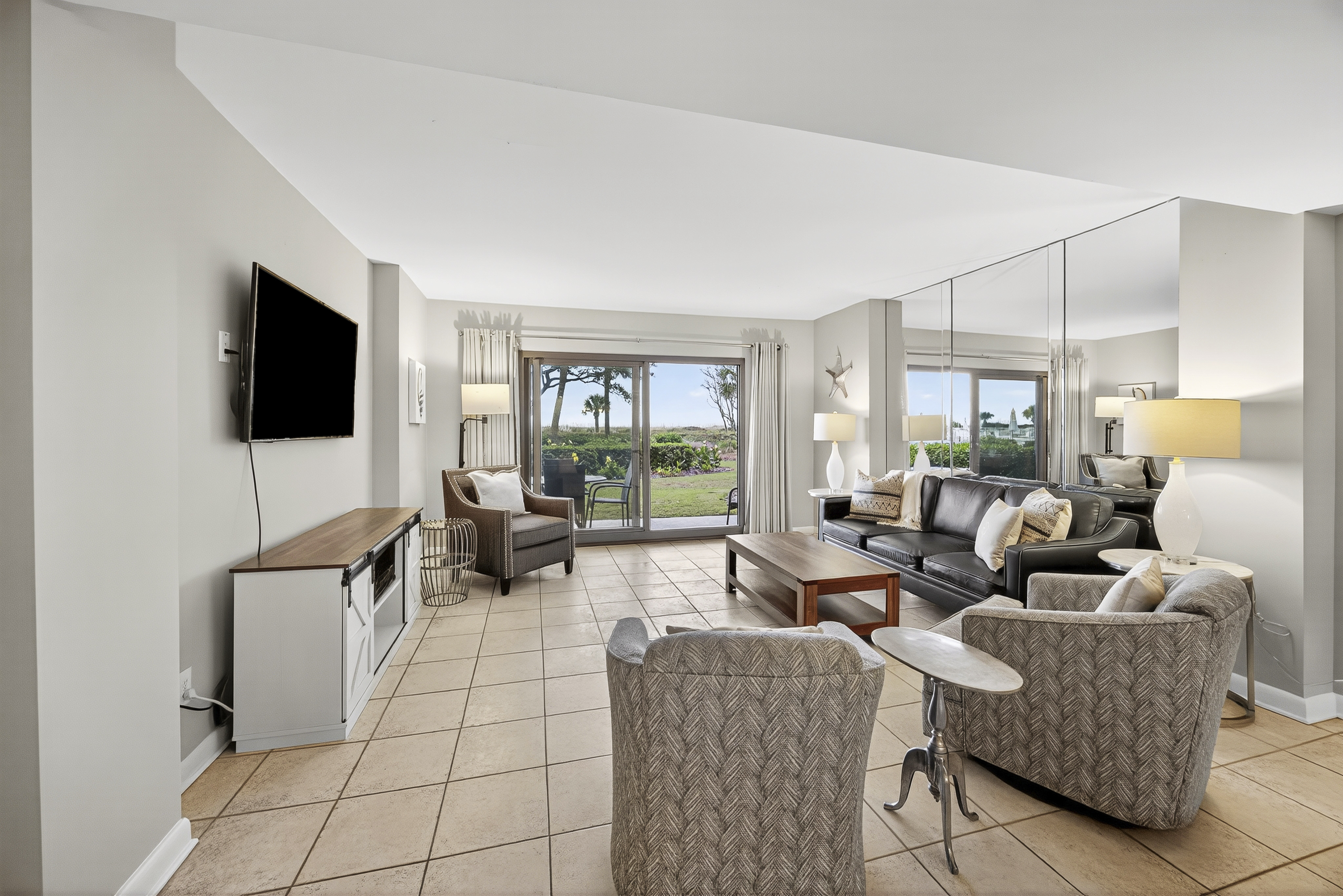 Ocean One 119 | Photo 3