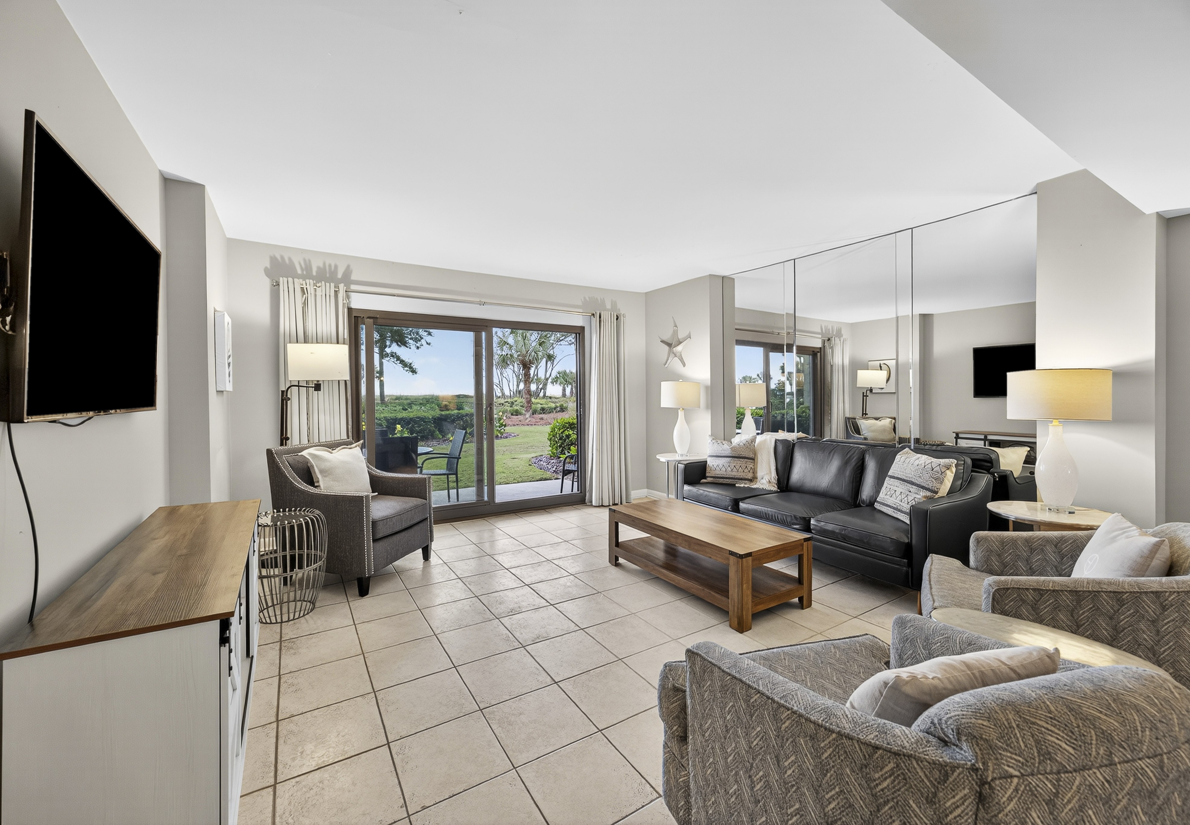 Ocean One 119 | Photo 1