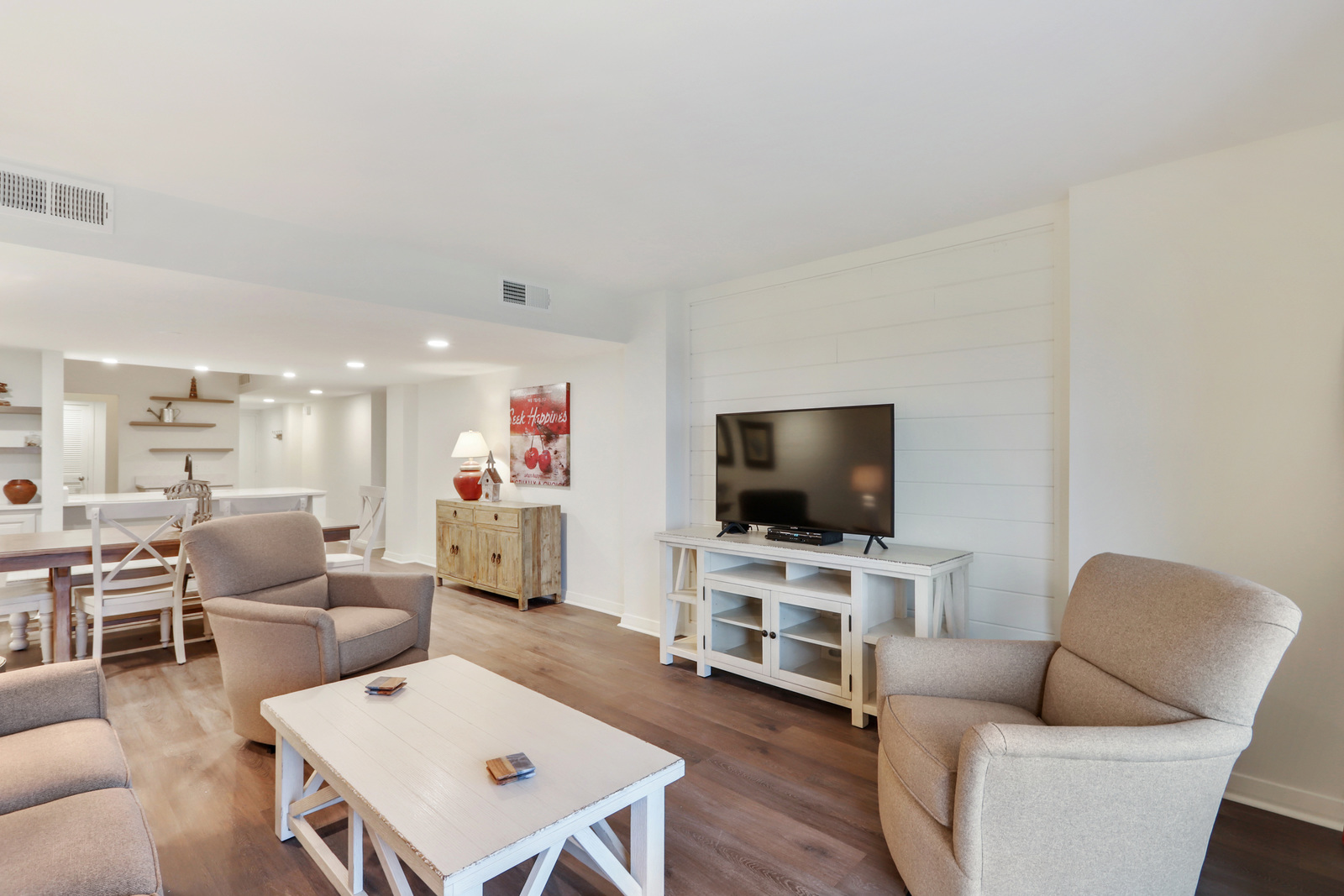 Ocean One 203 | Photo 3