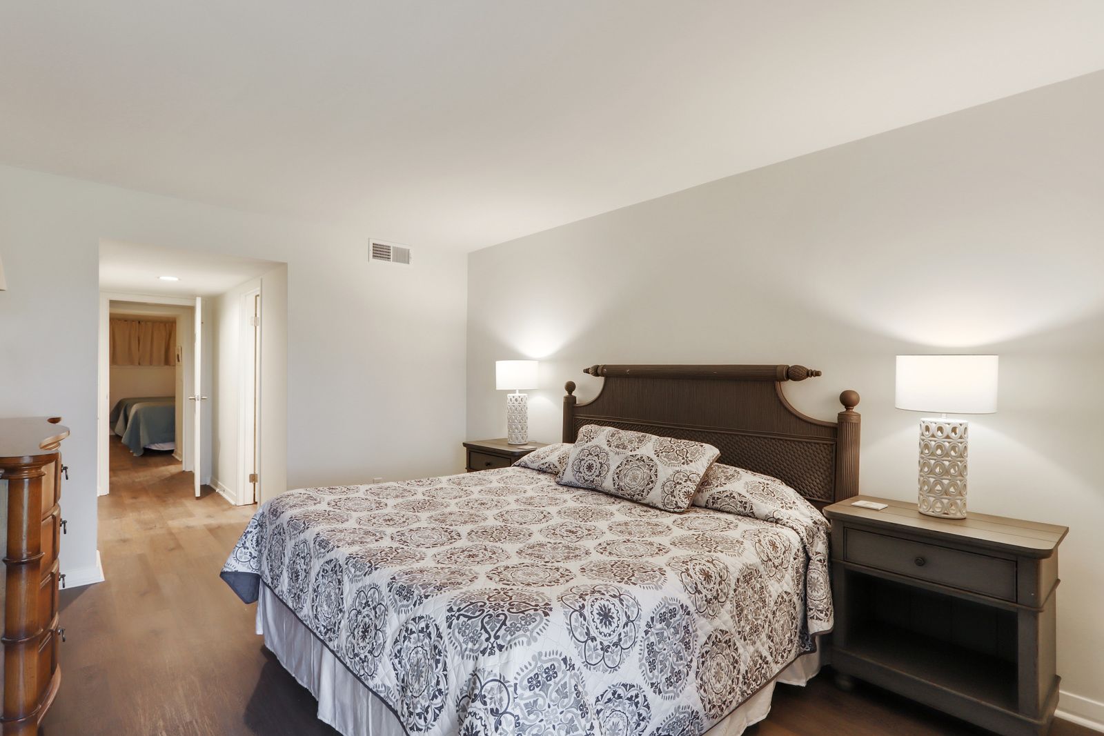 Ocean One 203 | Photo 11