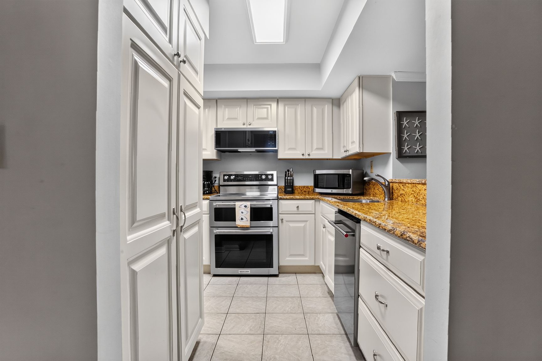 Ocean One 323 | Photo 9