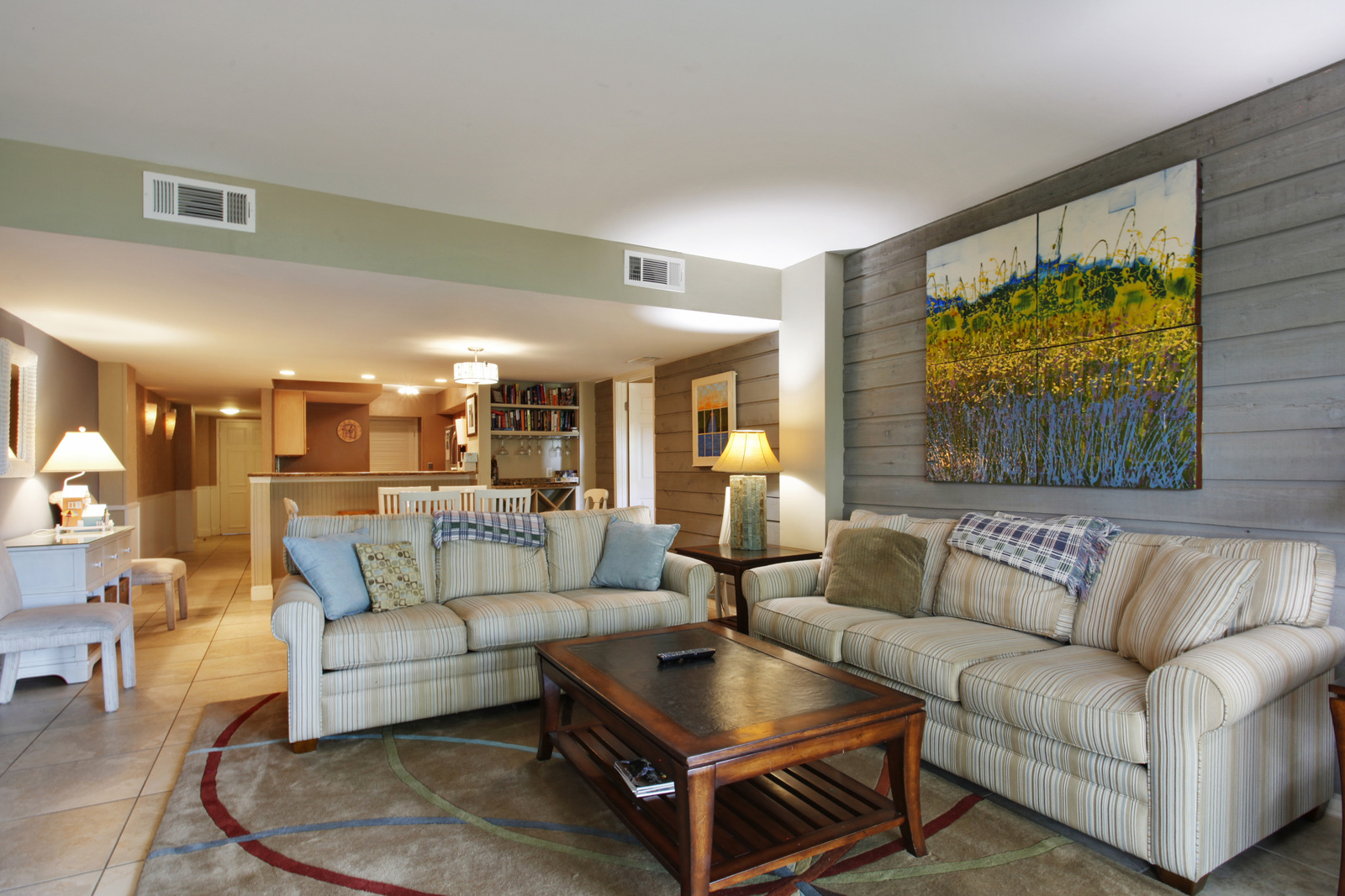 Ocean One 402 | Photo 3