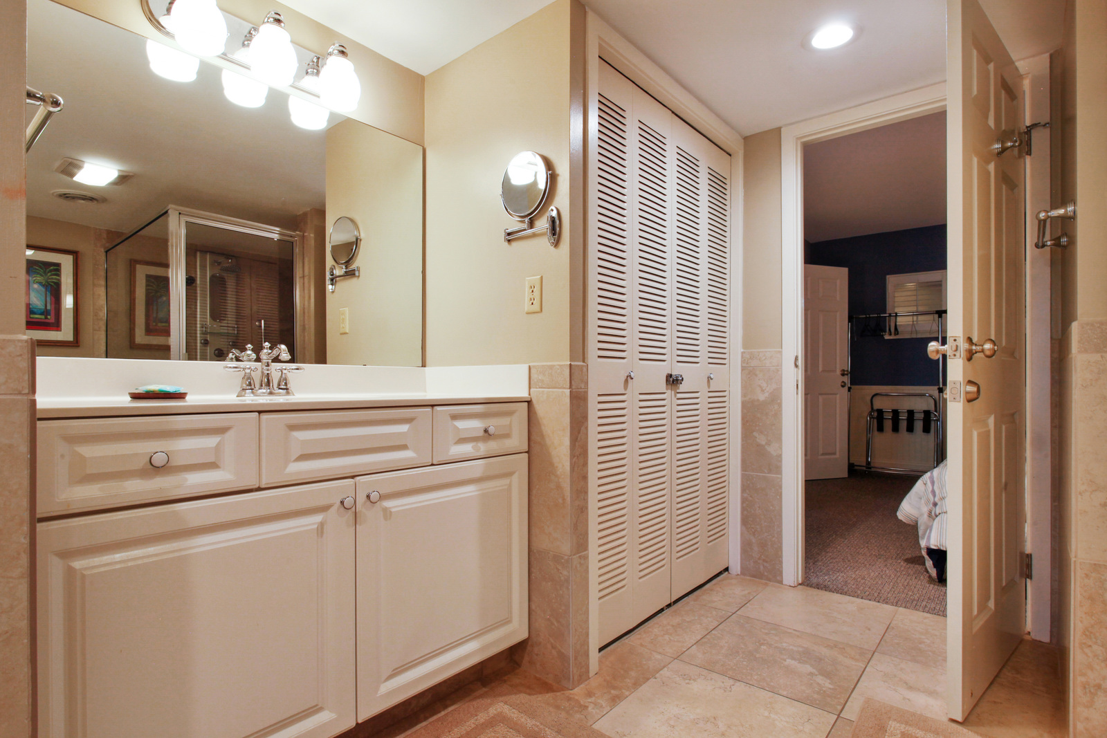 Ocean One 402 | Photo 16