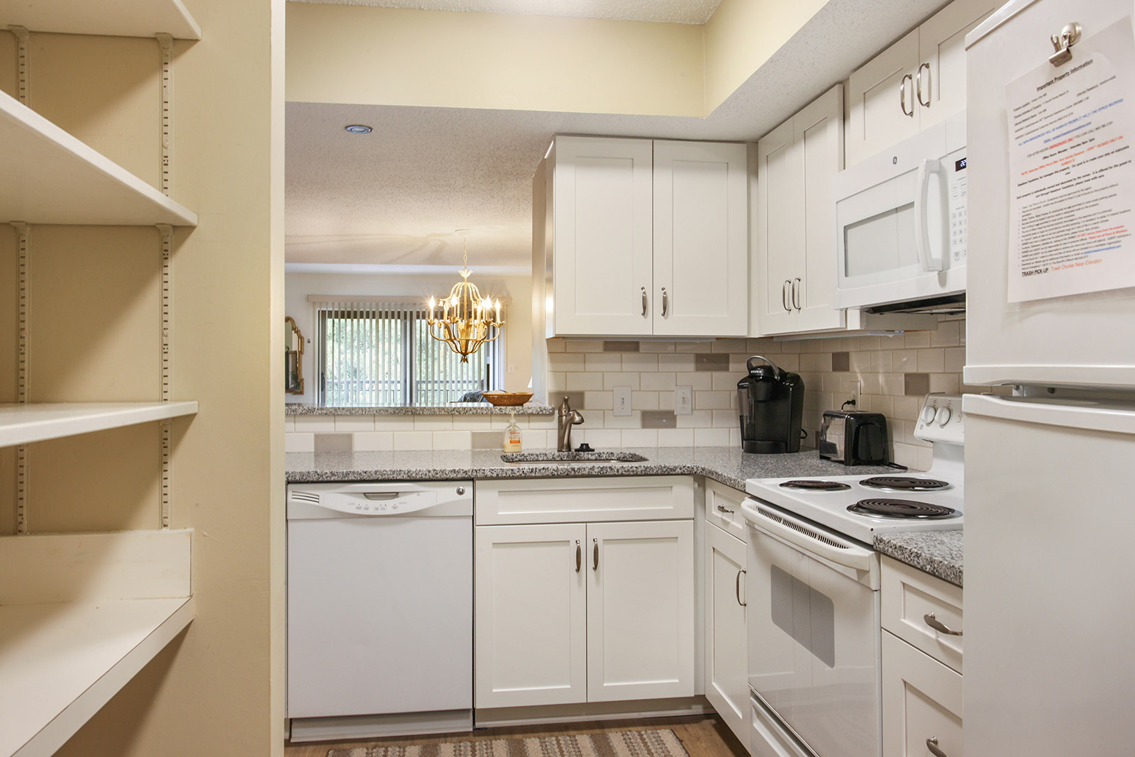 Ocean One 406 | Photo 8